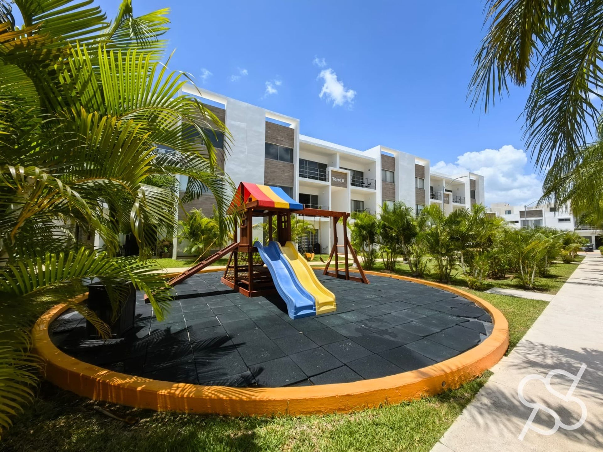 Condominium in Cancún, Quintana Roo 12086012