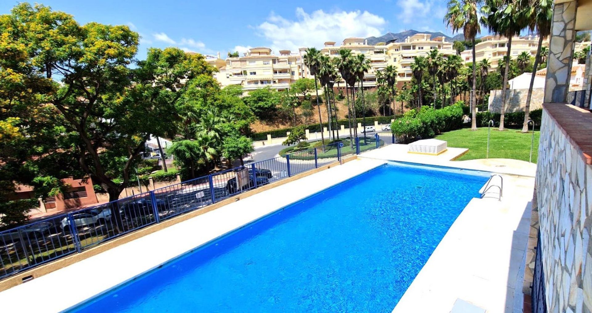 Condominium in Benalmádena, Andalucía 12087852