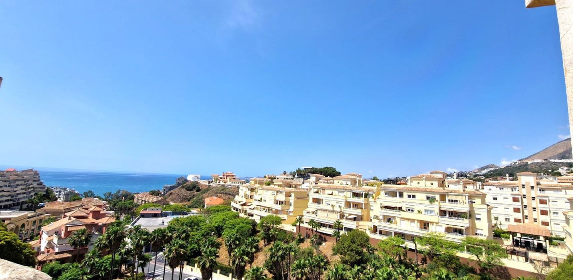 Condominium in Benalmádena, Andalucía 12087852