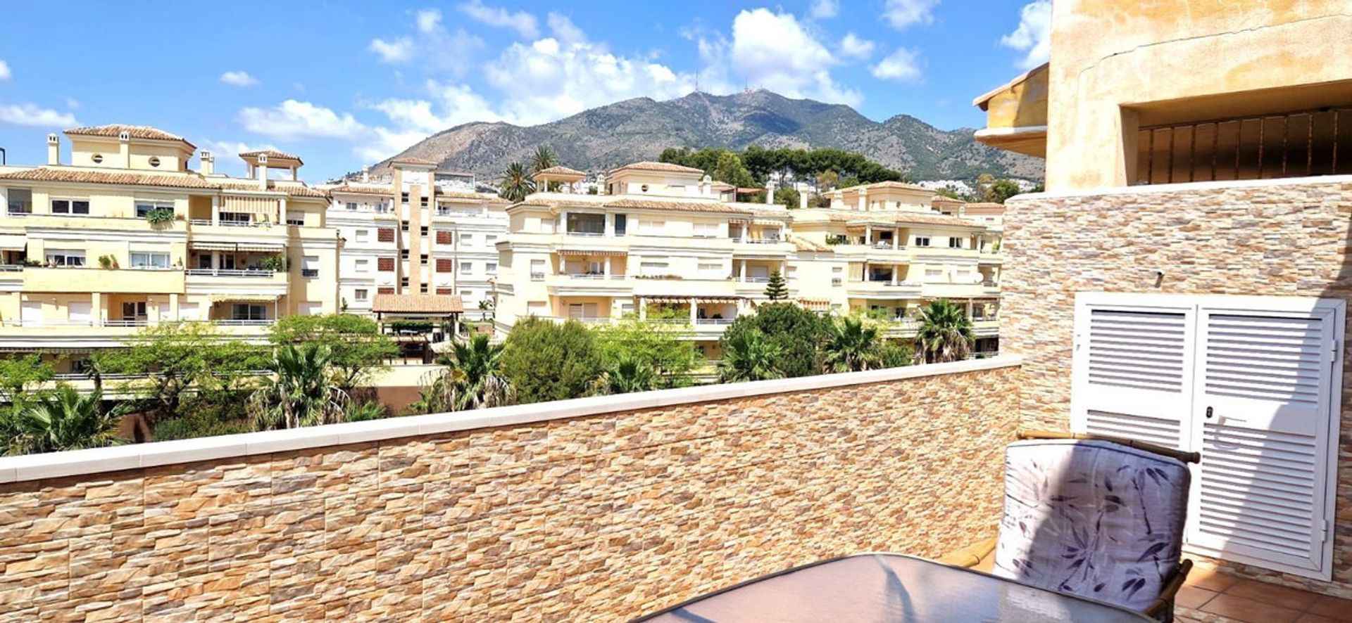 Condominium in Benalmádena, Andalucía 12087852