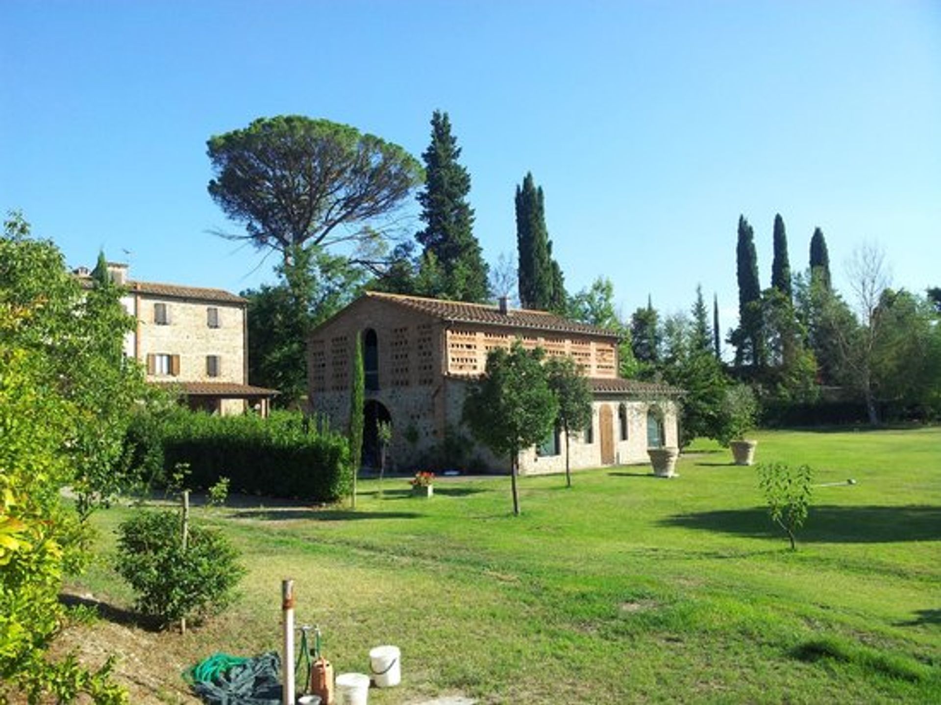 Condominium dans Terricciola, Toscane 12088299