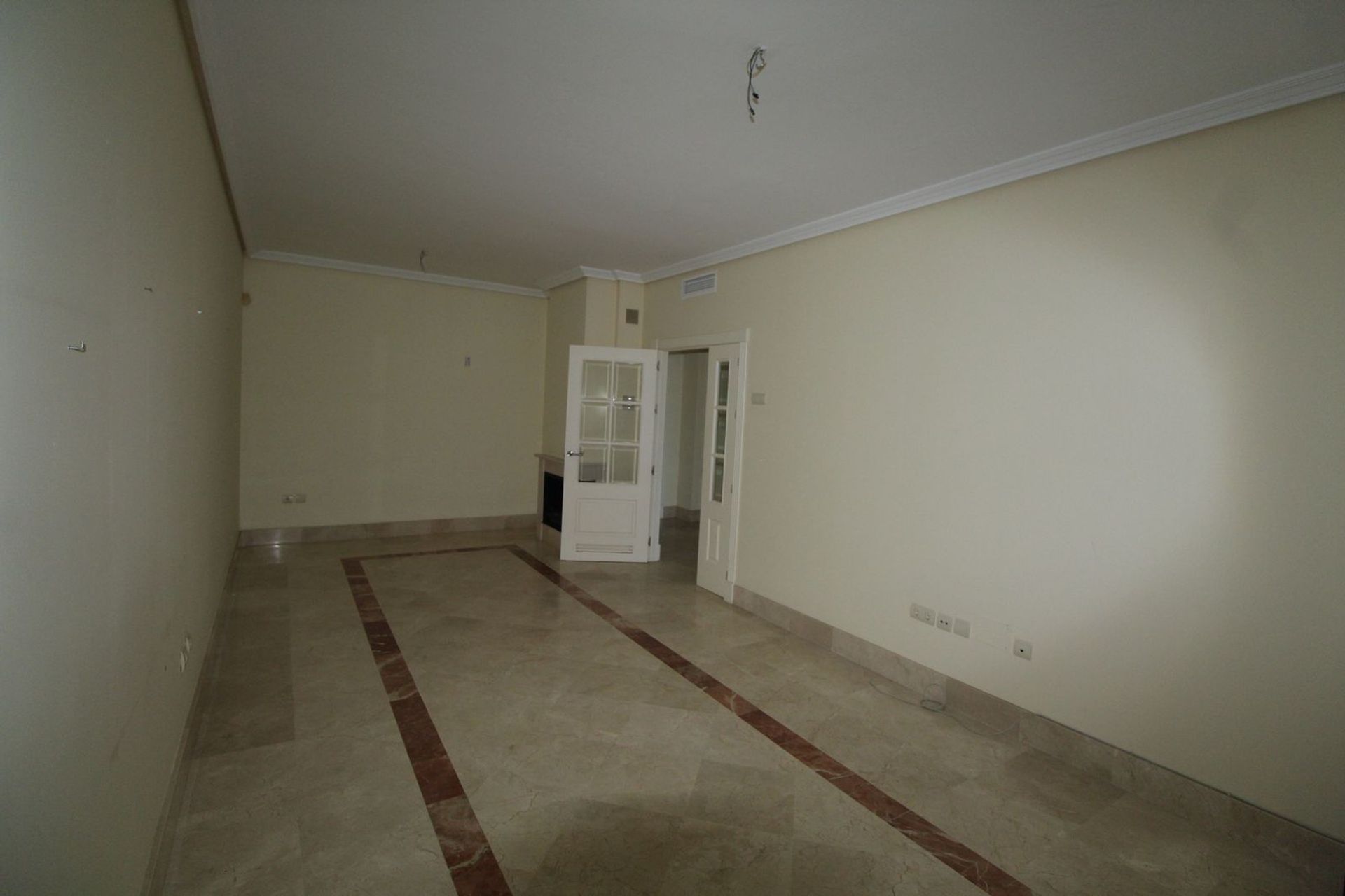 Condominium in Guadiaro, Andalusia 12089706