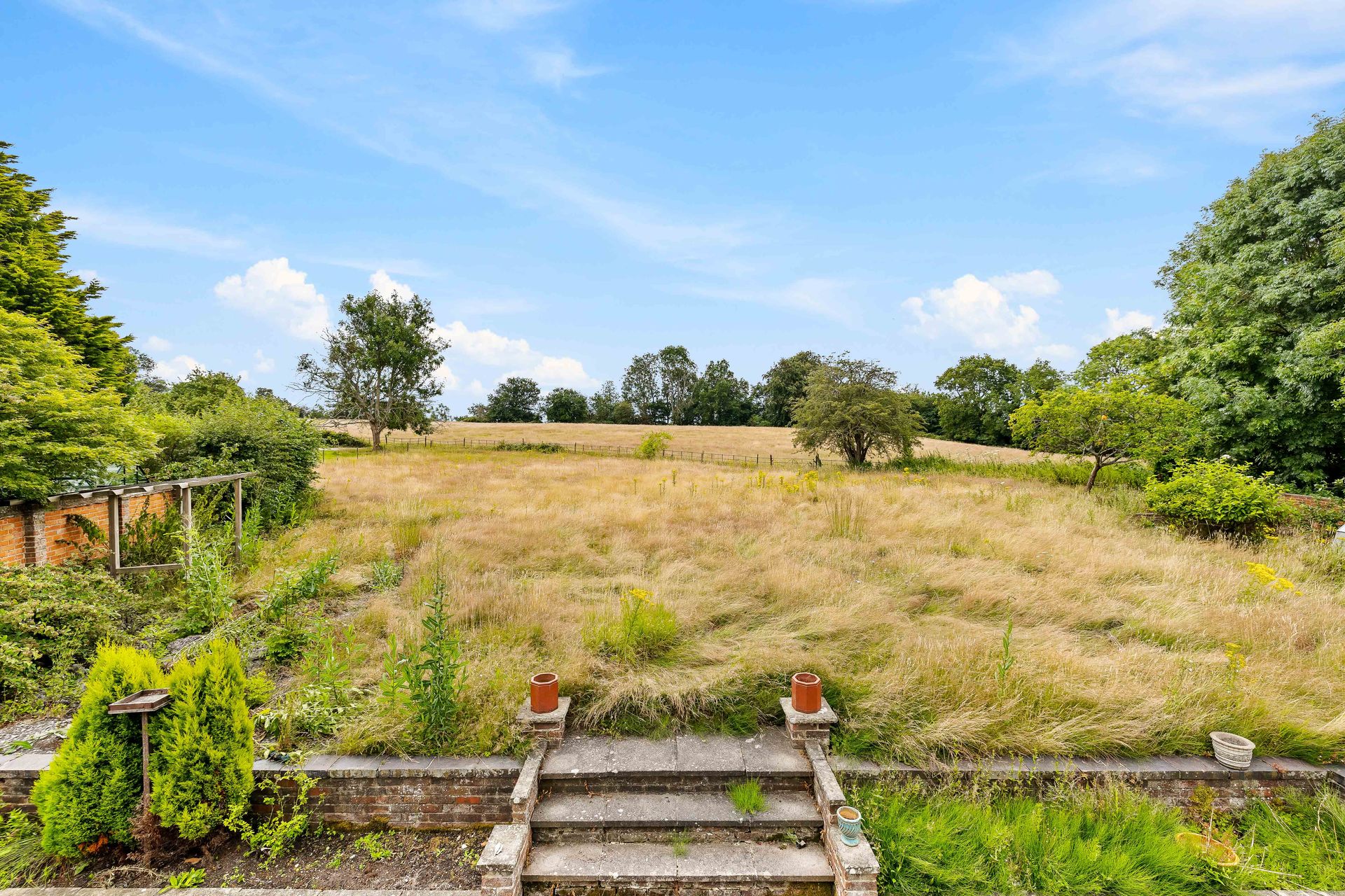 House in Nutfield, England 12089823