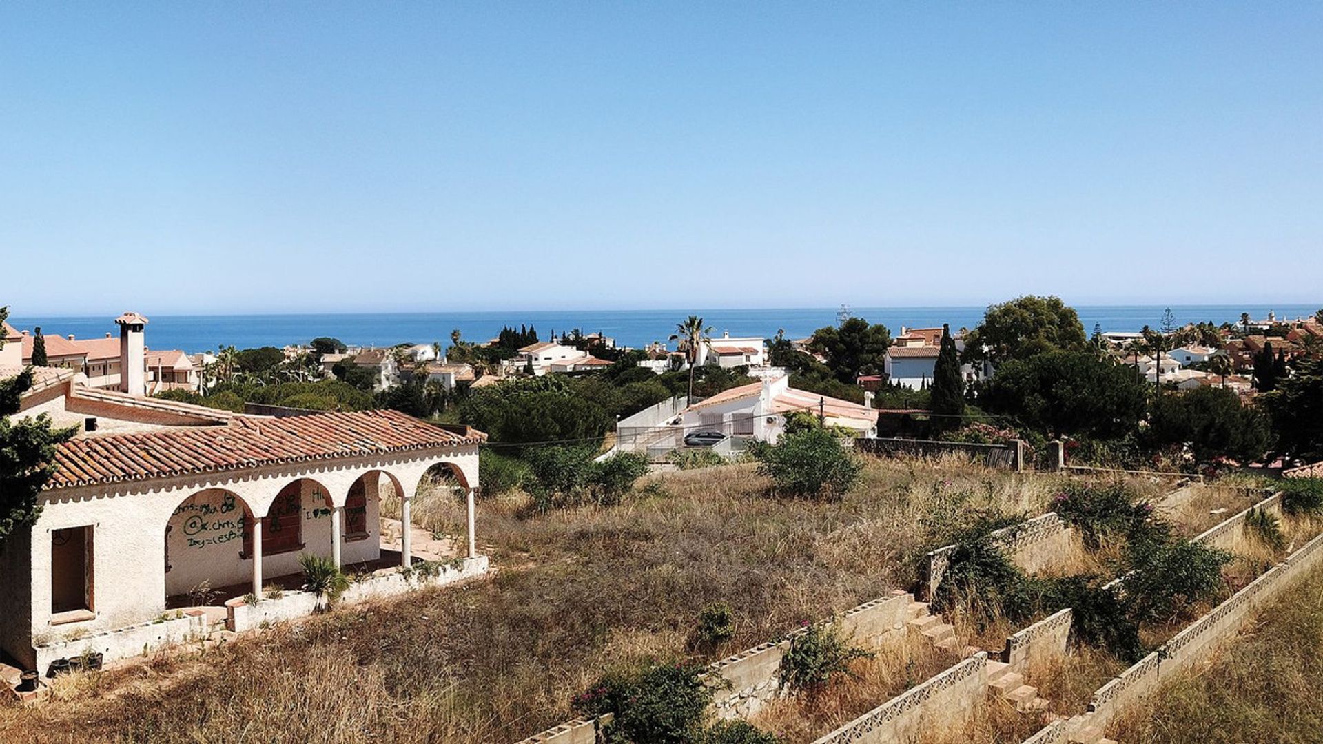 Tanah di Fuengirola, Andalusia 12090334