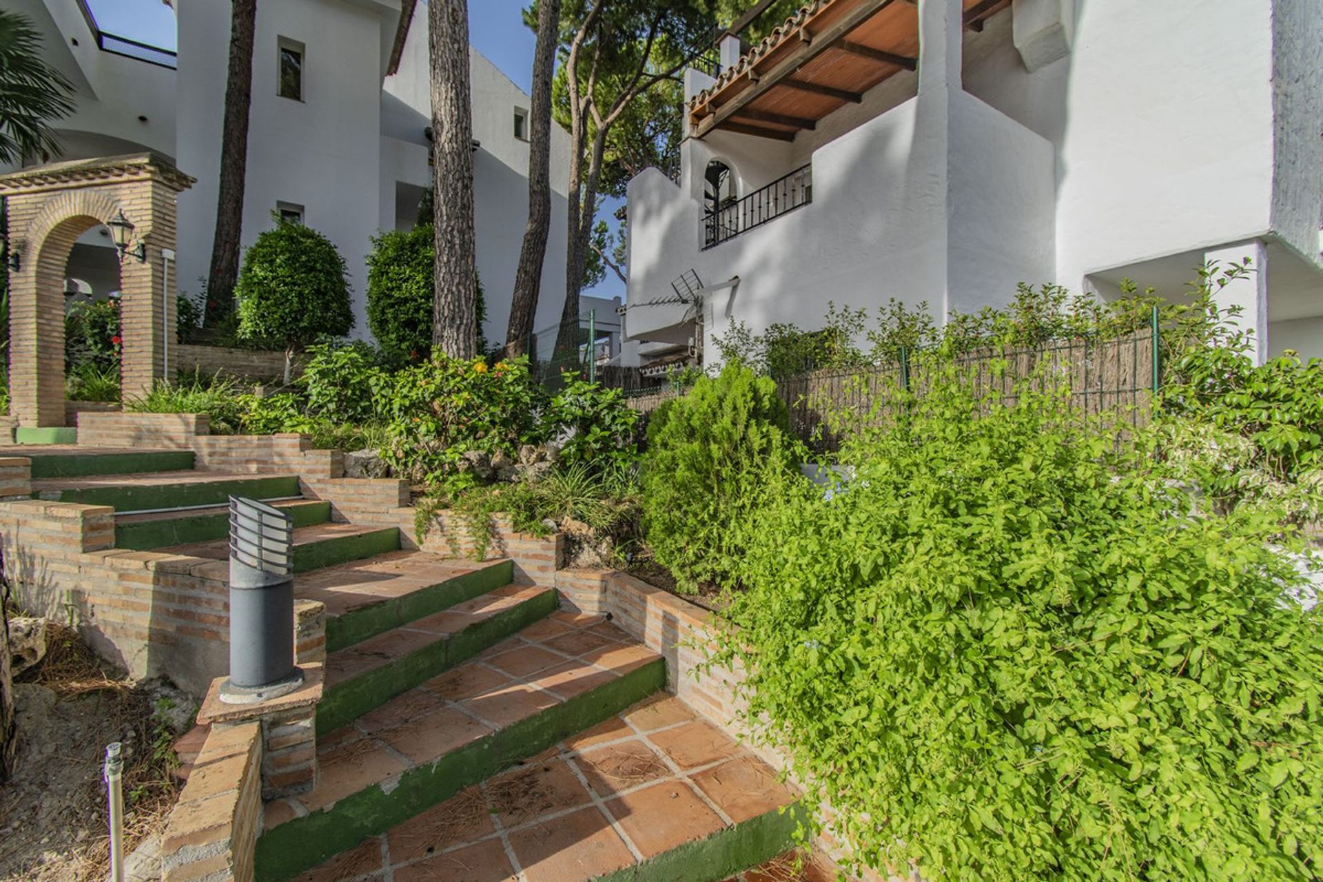 Condominio en Marbella, Andalucía 12090378