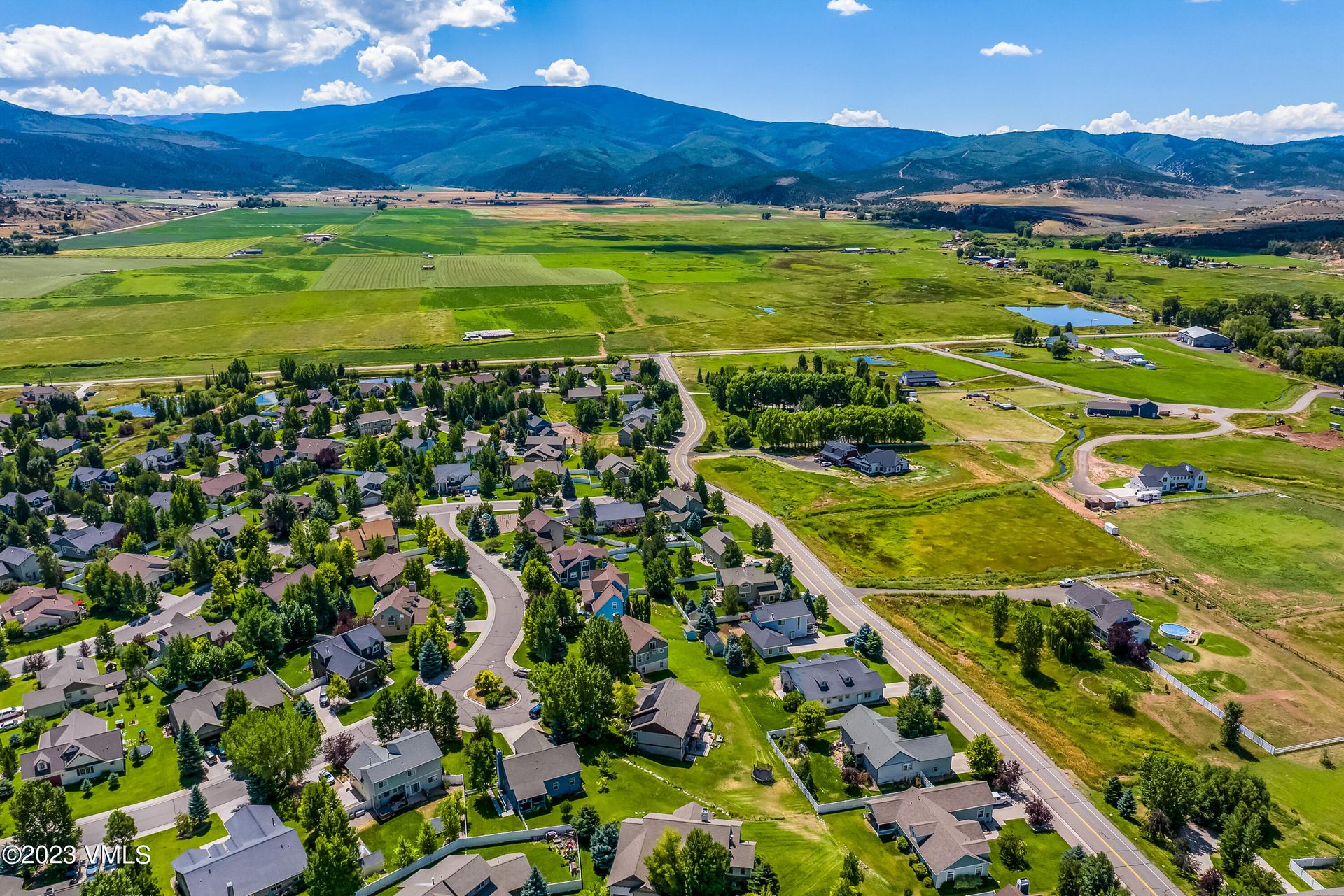 房子 在 Gypsum, Colorado 12090388