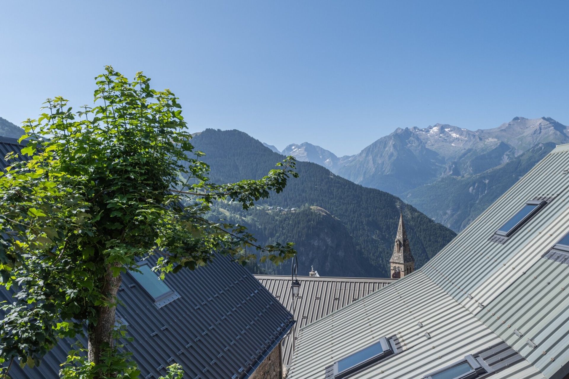 Huis in Huez, Auvergne-Rhône-Alpes 12090518