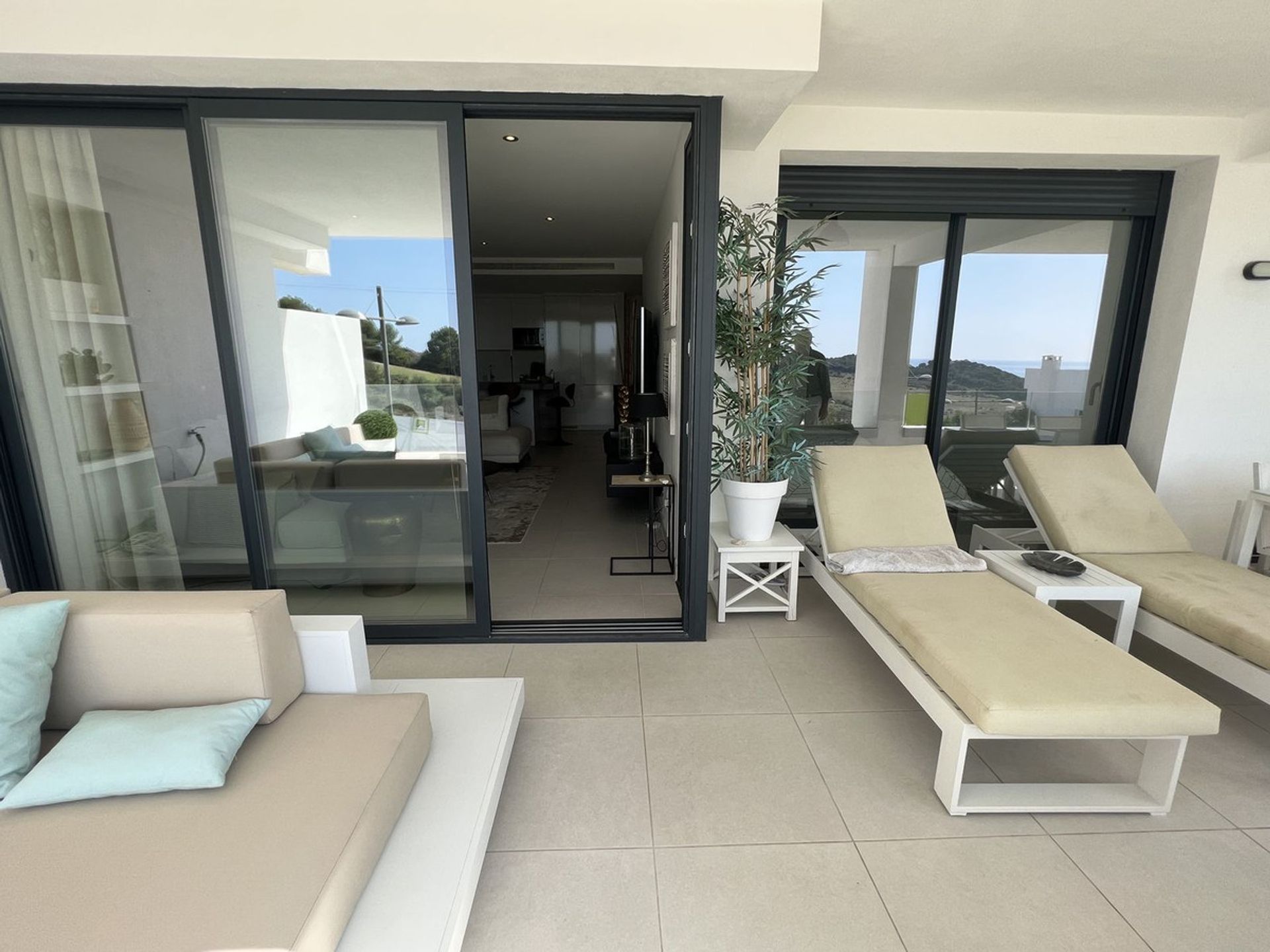 Condominio en Estepona, Andalucía 12090579