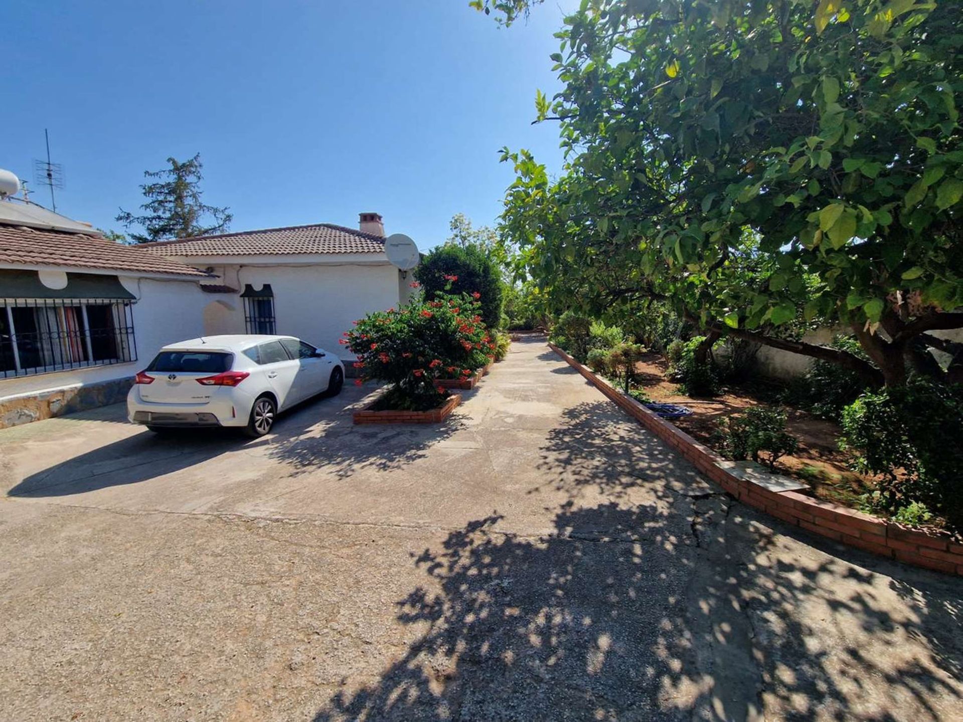 House in Alhaurín de la Torre, Andalucía 12090583