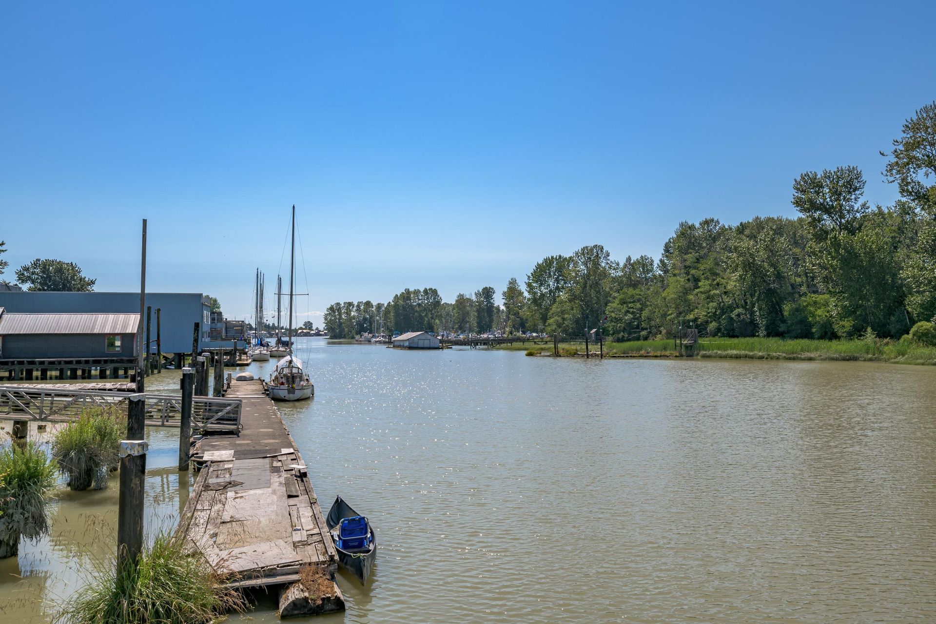 Lain di Delta, British Columbia 12090989