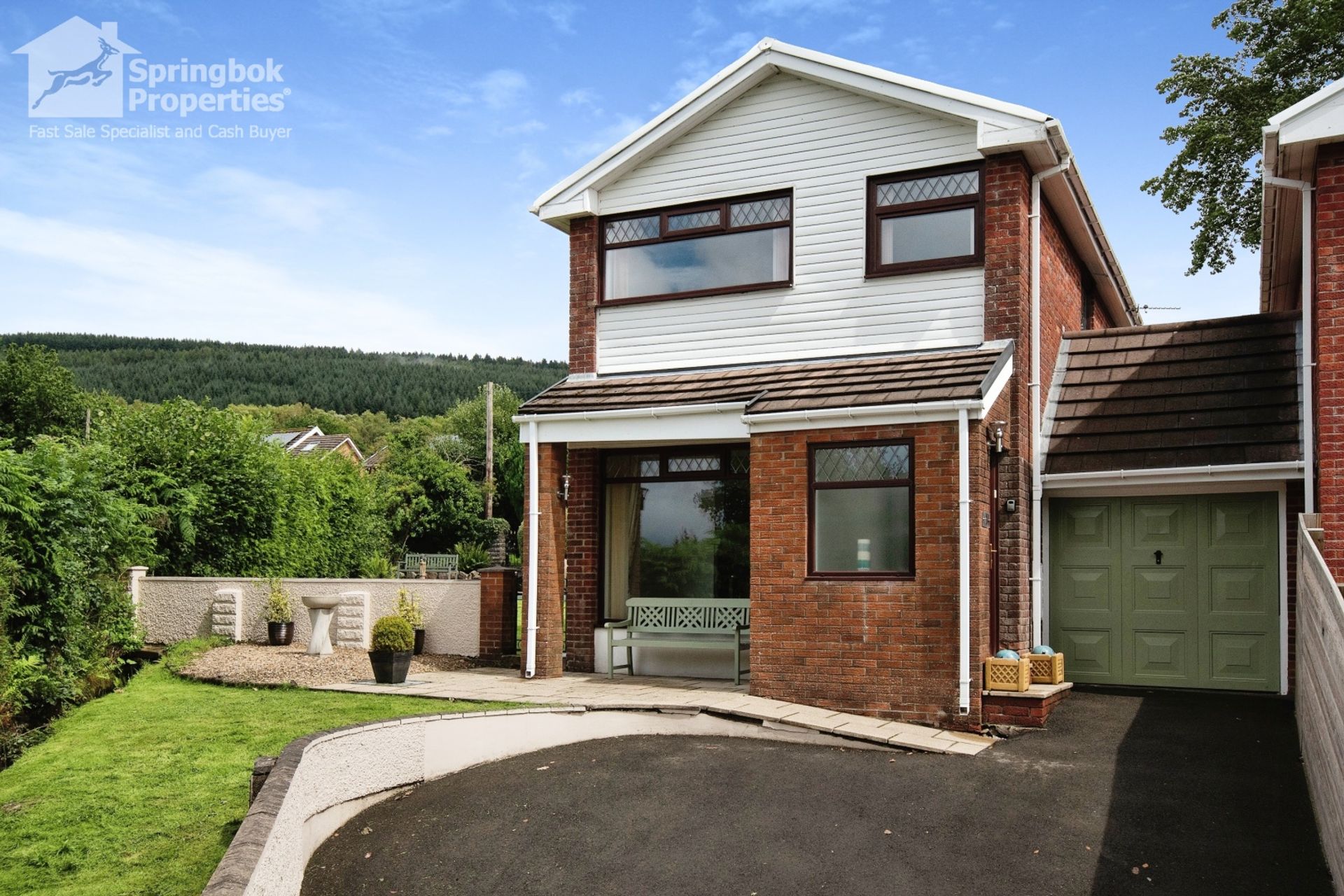 House in Cwmbach, Rhondda Cynon Taff 12091028