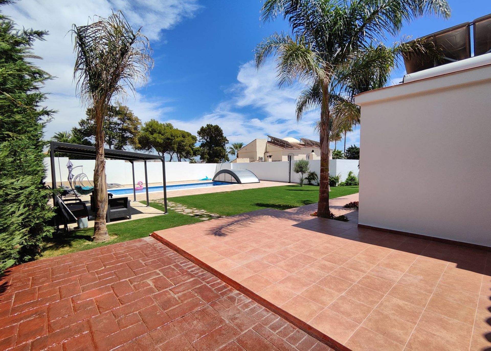 Huis in Estepona, Andalucía 12093256