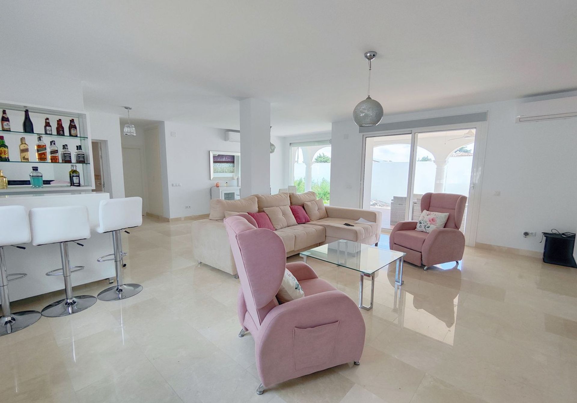 Huis in Estepona, Andalucía 12093256