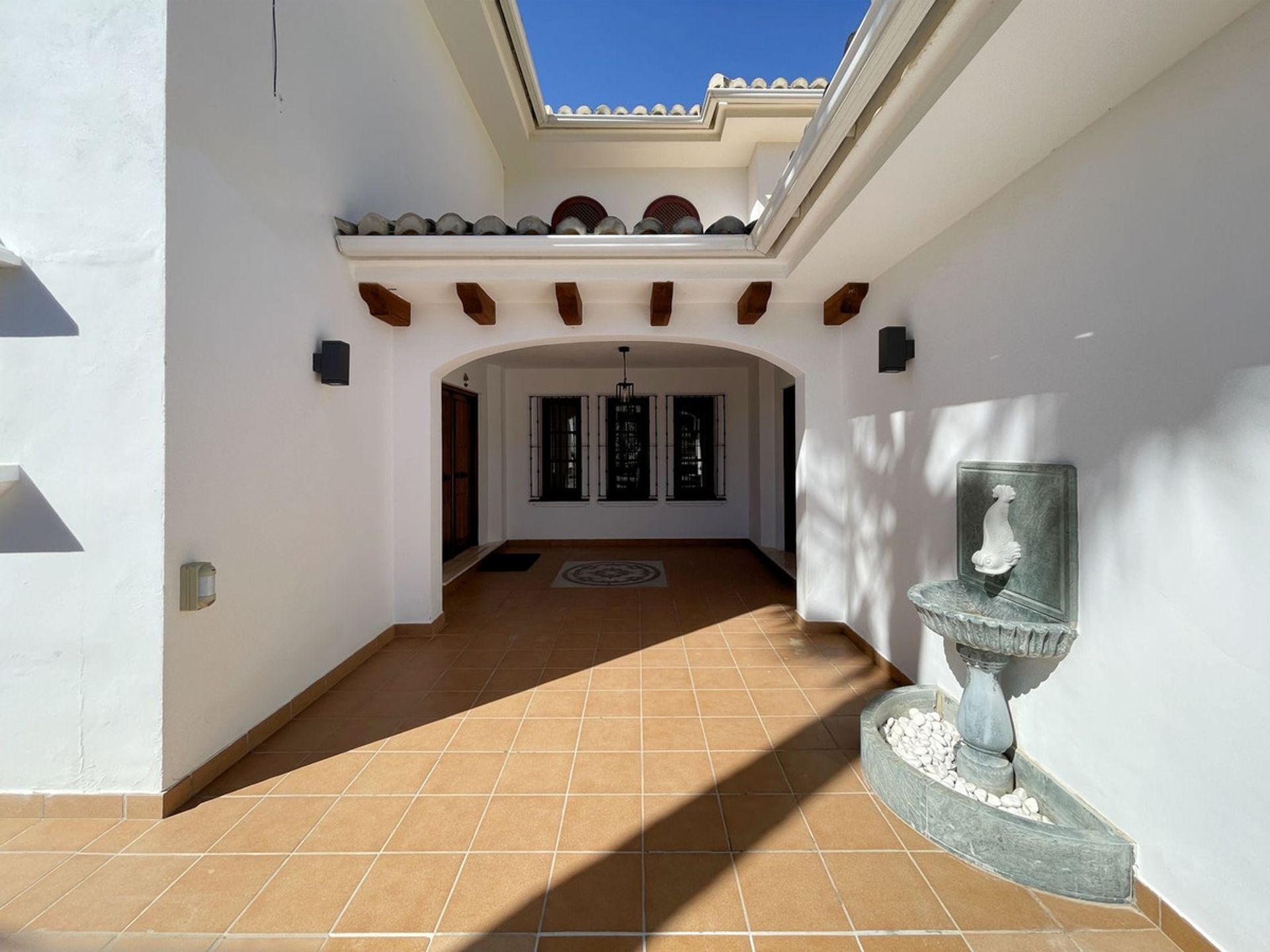 House in Alhaurin el Grande, Andalusia 12093607