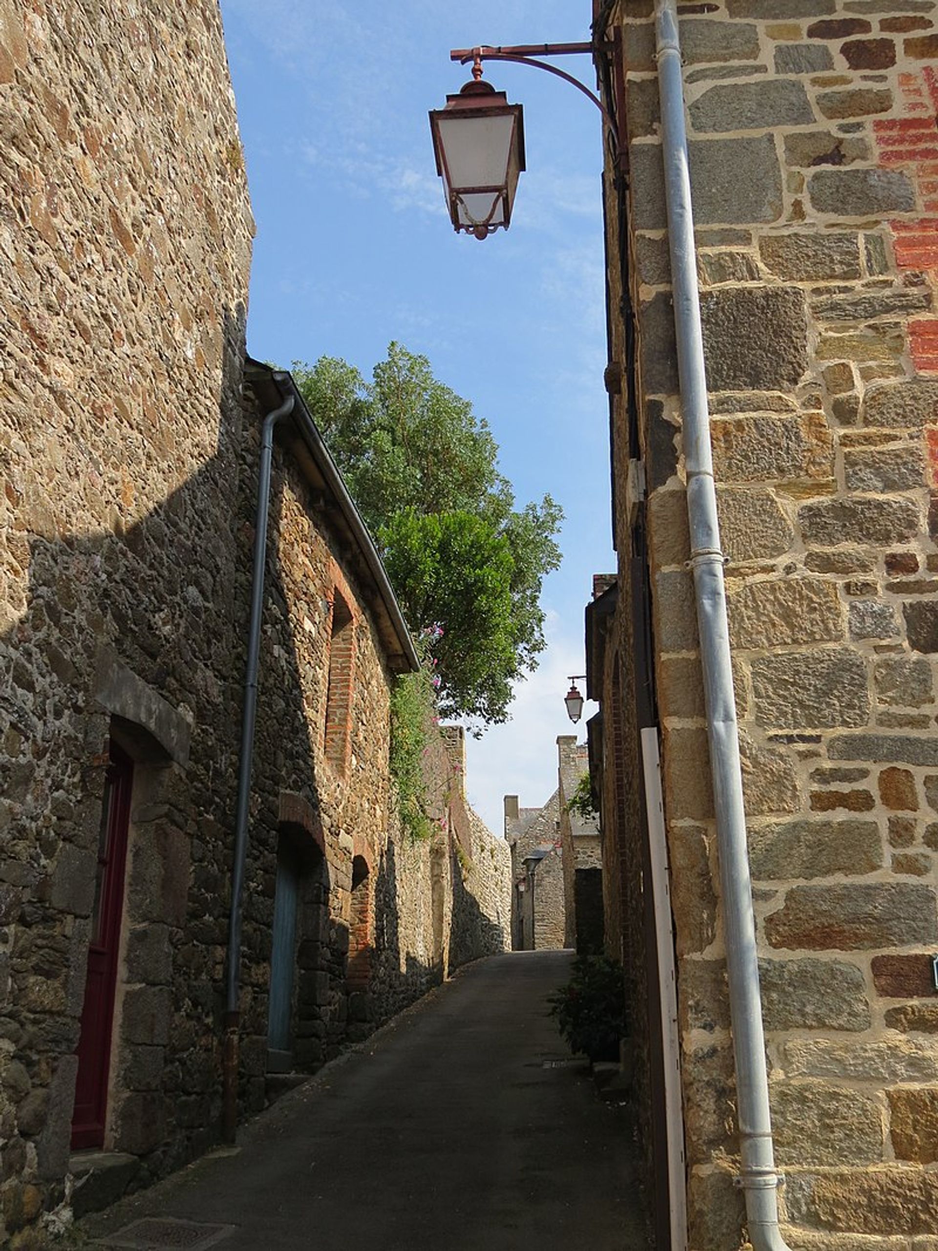 بيت في Saint-Suliac, Bretagne 12093644