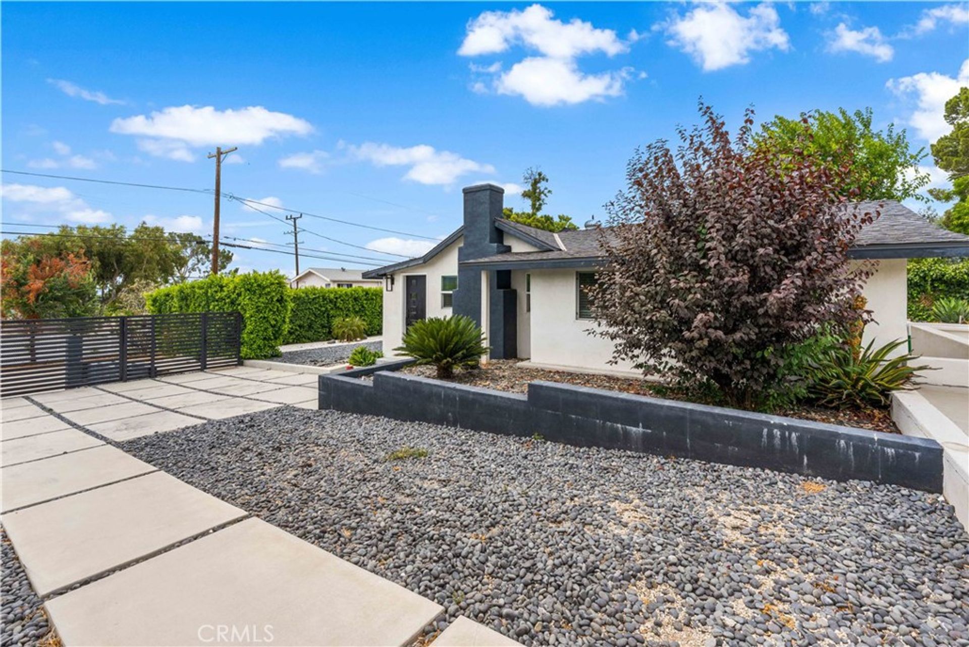 House in Shadow Hills, California 12094222