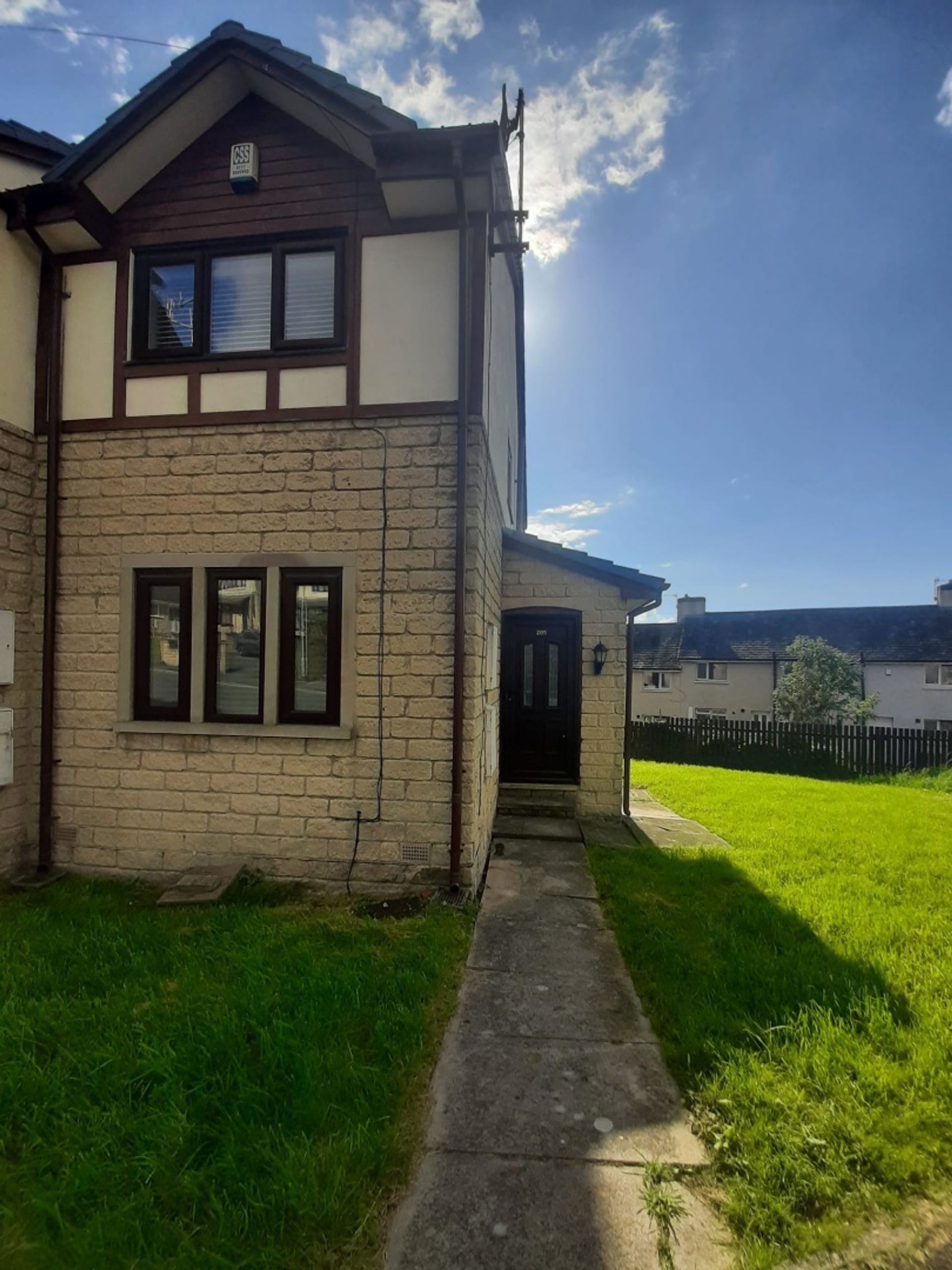 Huis in Bingley, Bradford 12094232