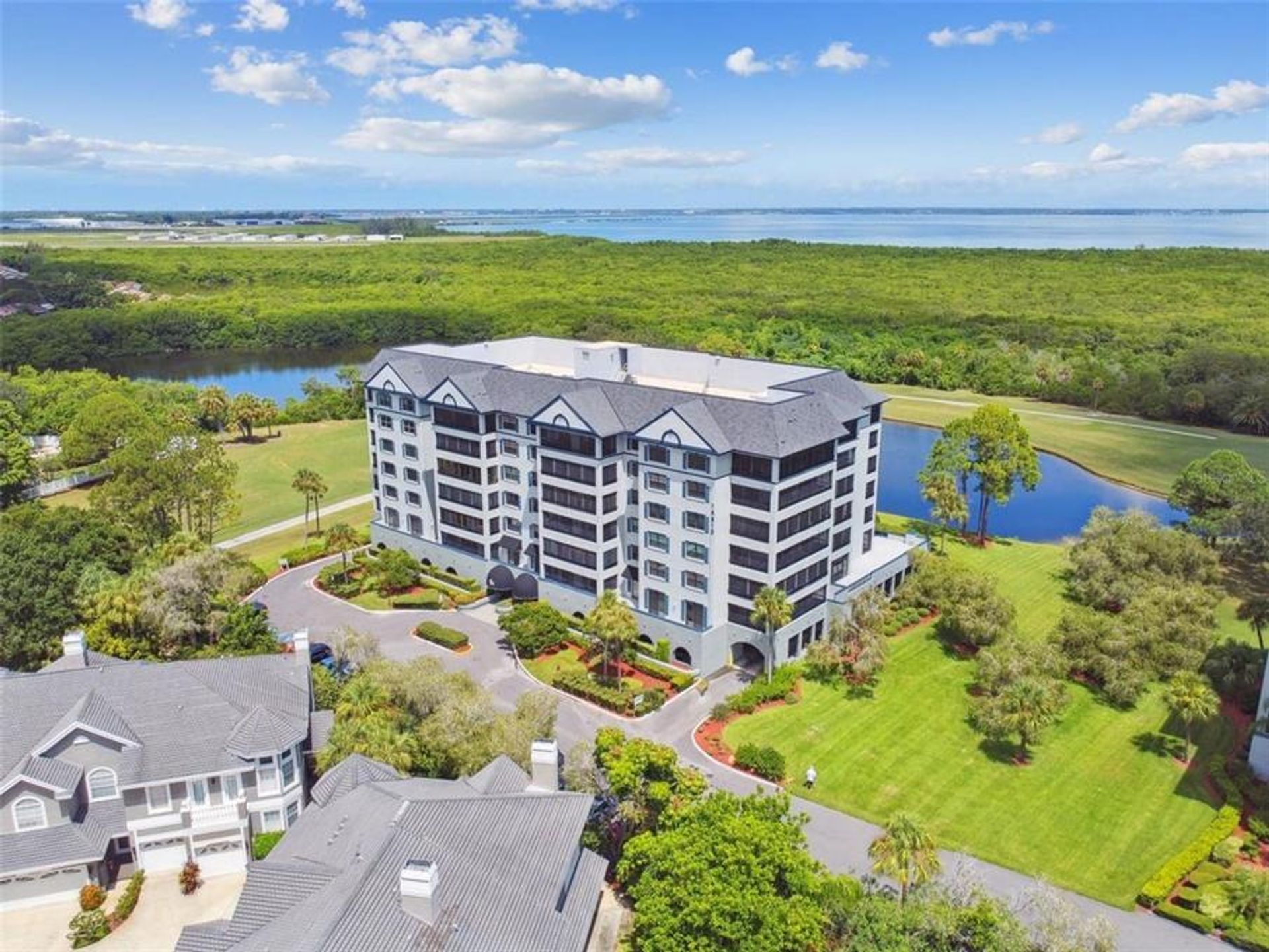 Condominium in Feather Sound, Florida 12095348