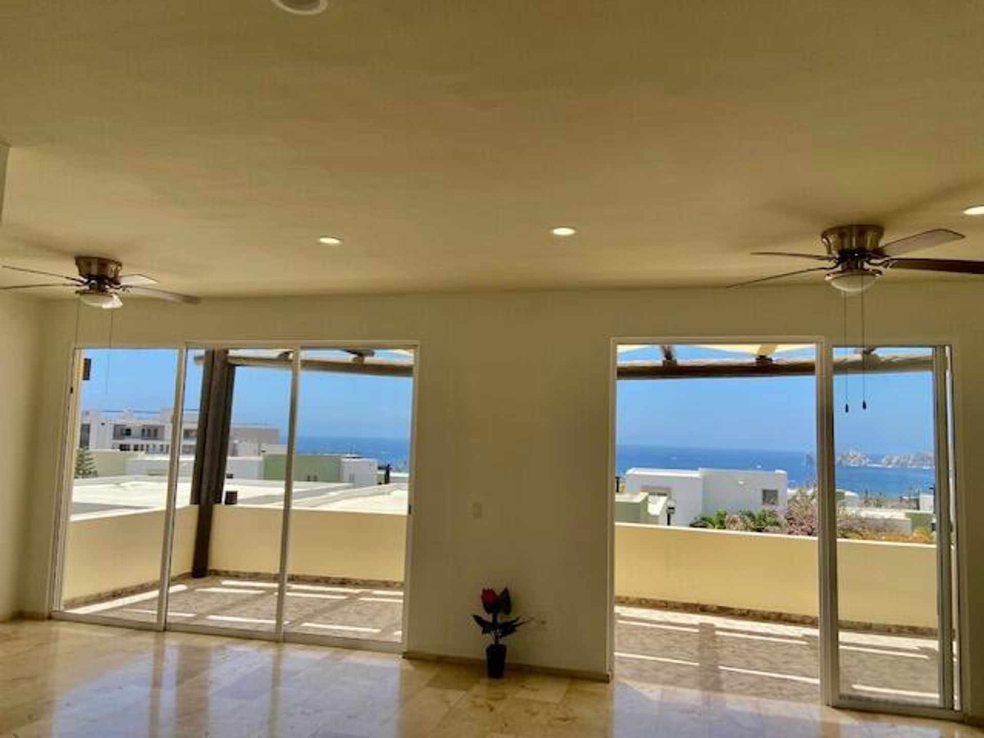 House in Cabo San Lucas, Baja California Sur 12096161