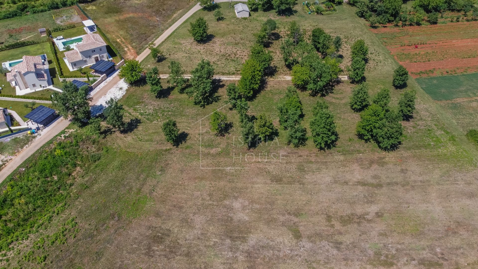 Land i Poreč, Istria County 12096342