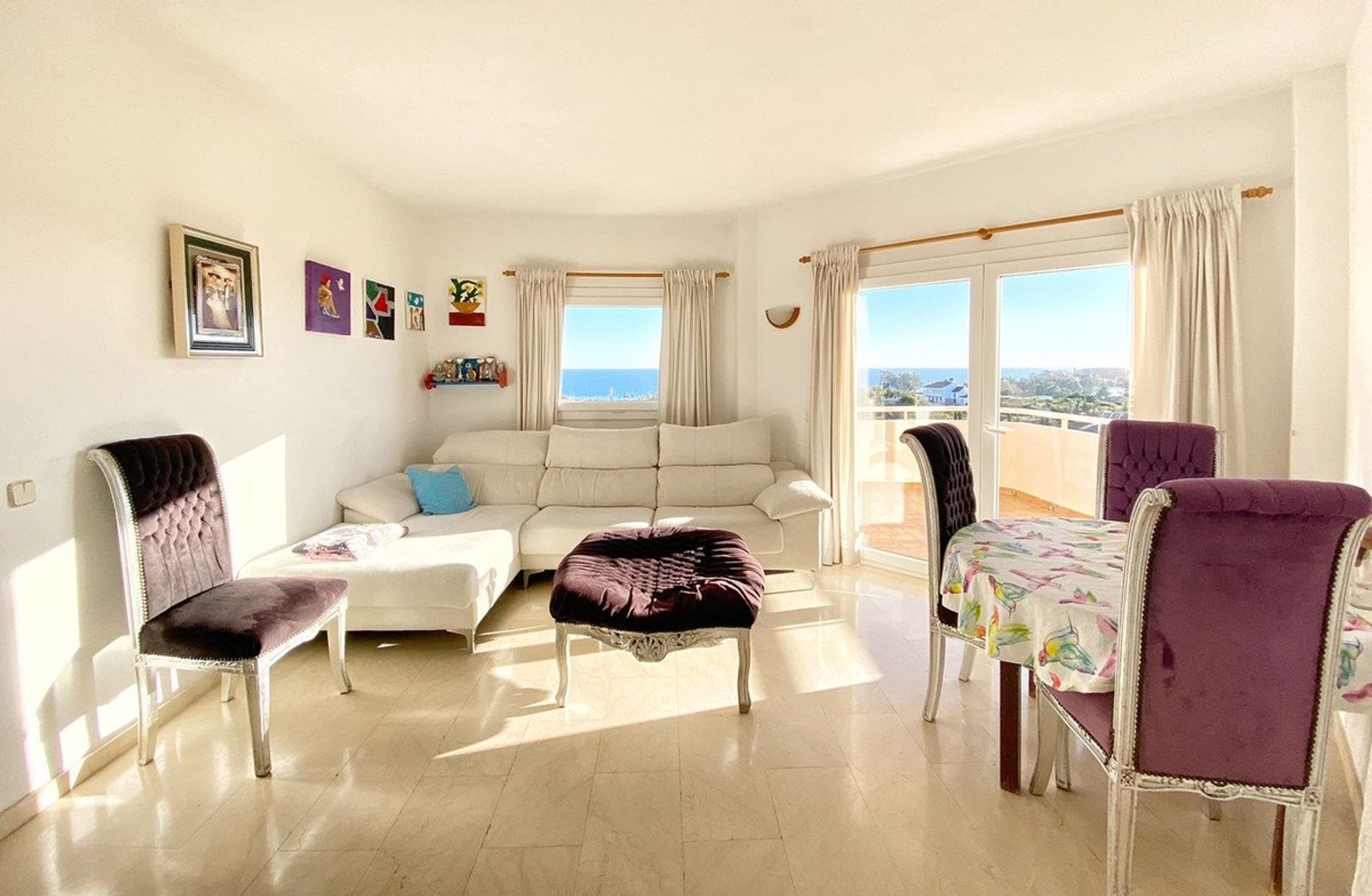 Condominium in Estepona, Andalusia 12098330