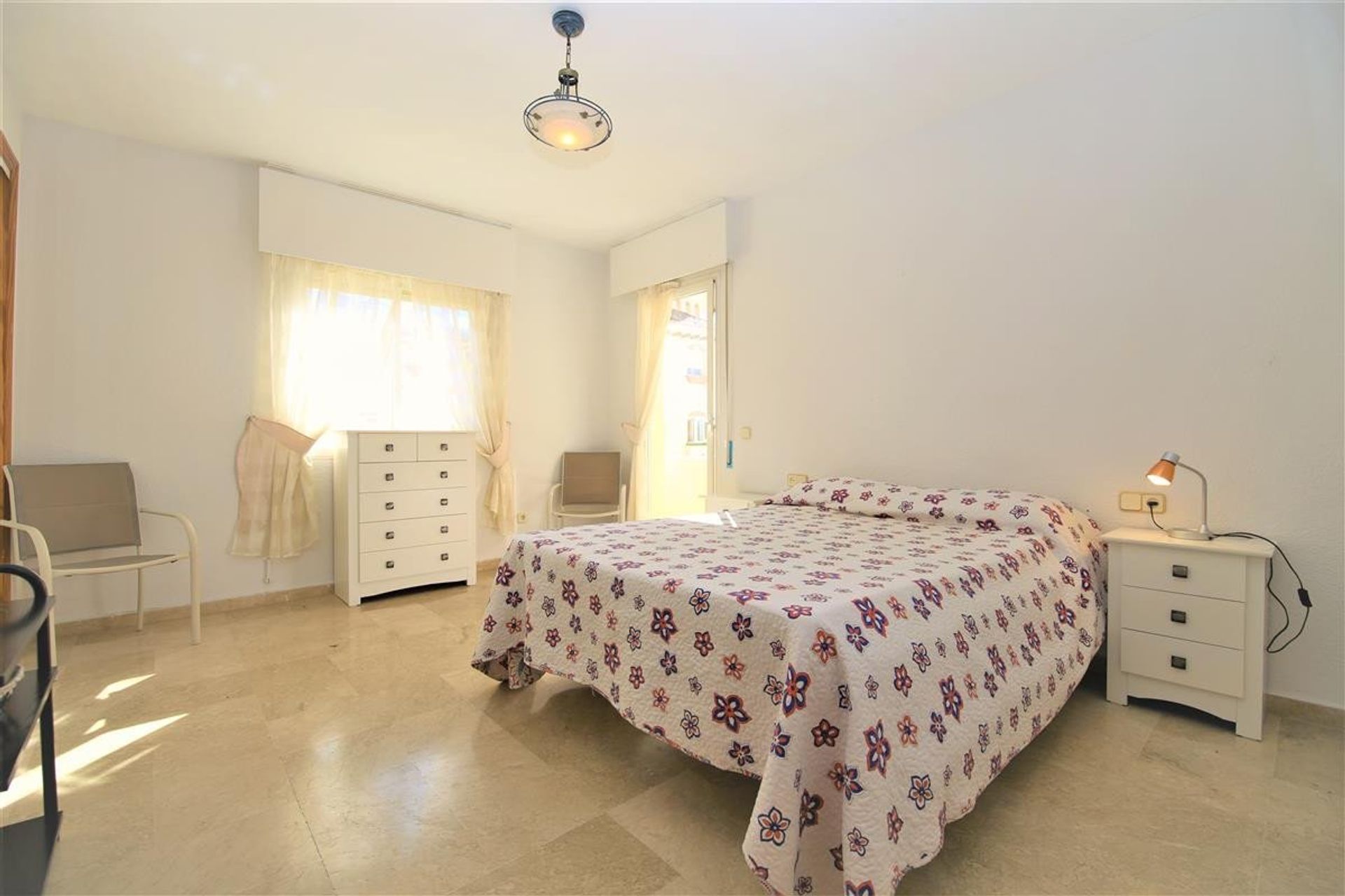 Condominio nel Estepona, Andalusia 12098355