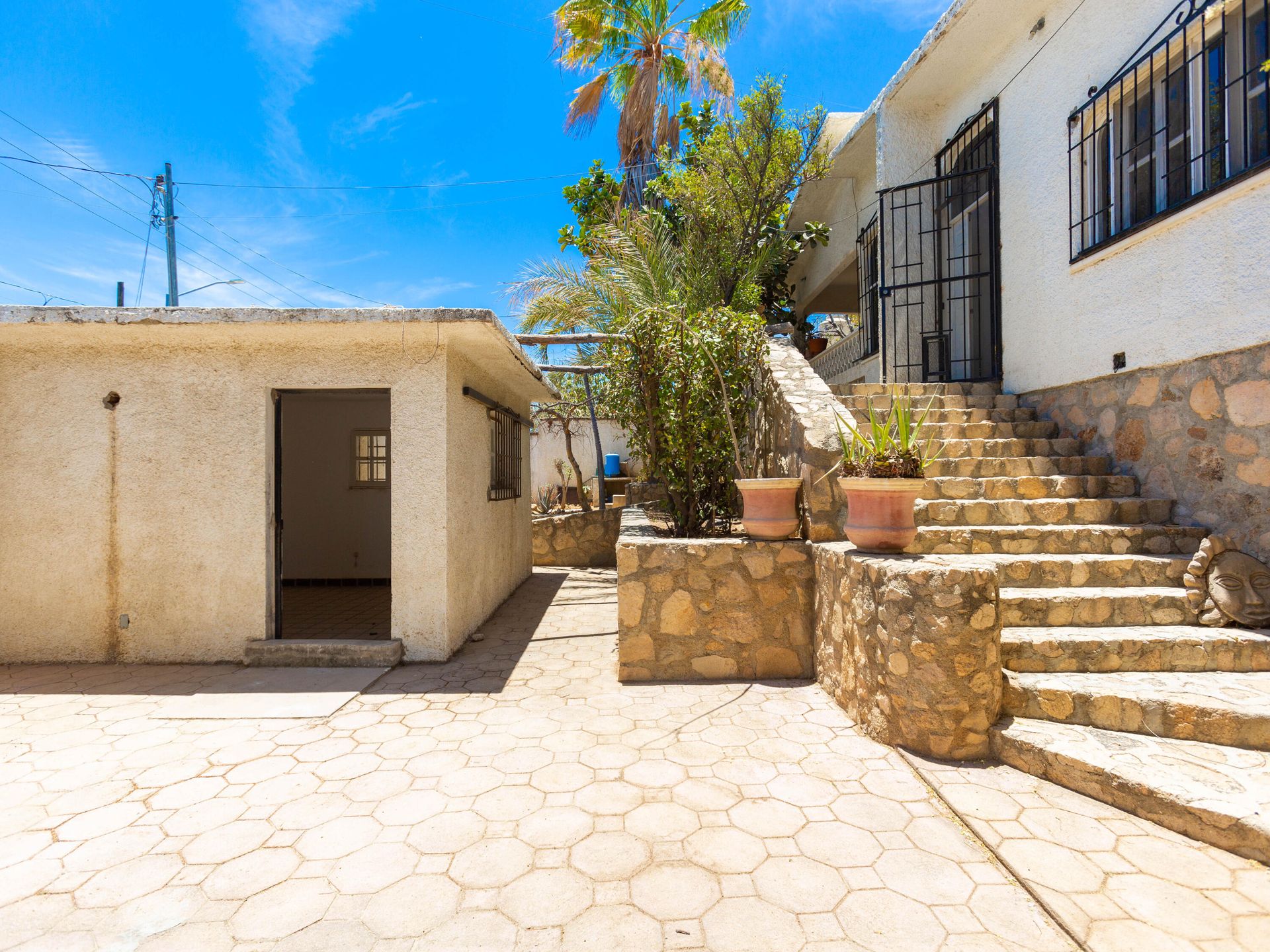 House in Cabo San Lucas, Baja California Sur 12100110