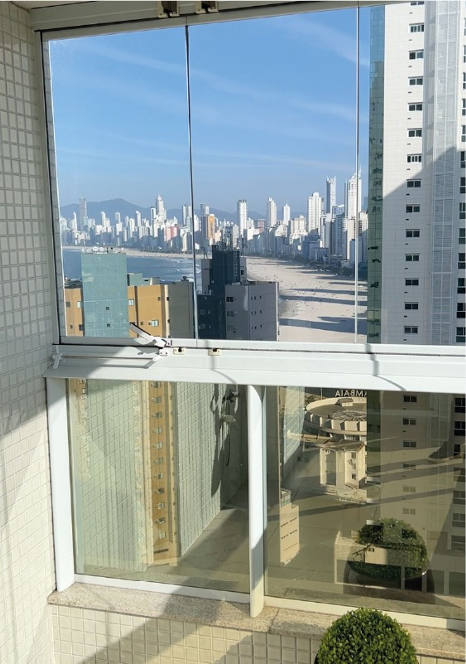 Kondominium dalam Balneario de Camboriu, Avenida Brasil 12101582