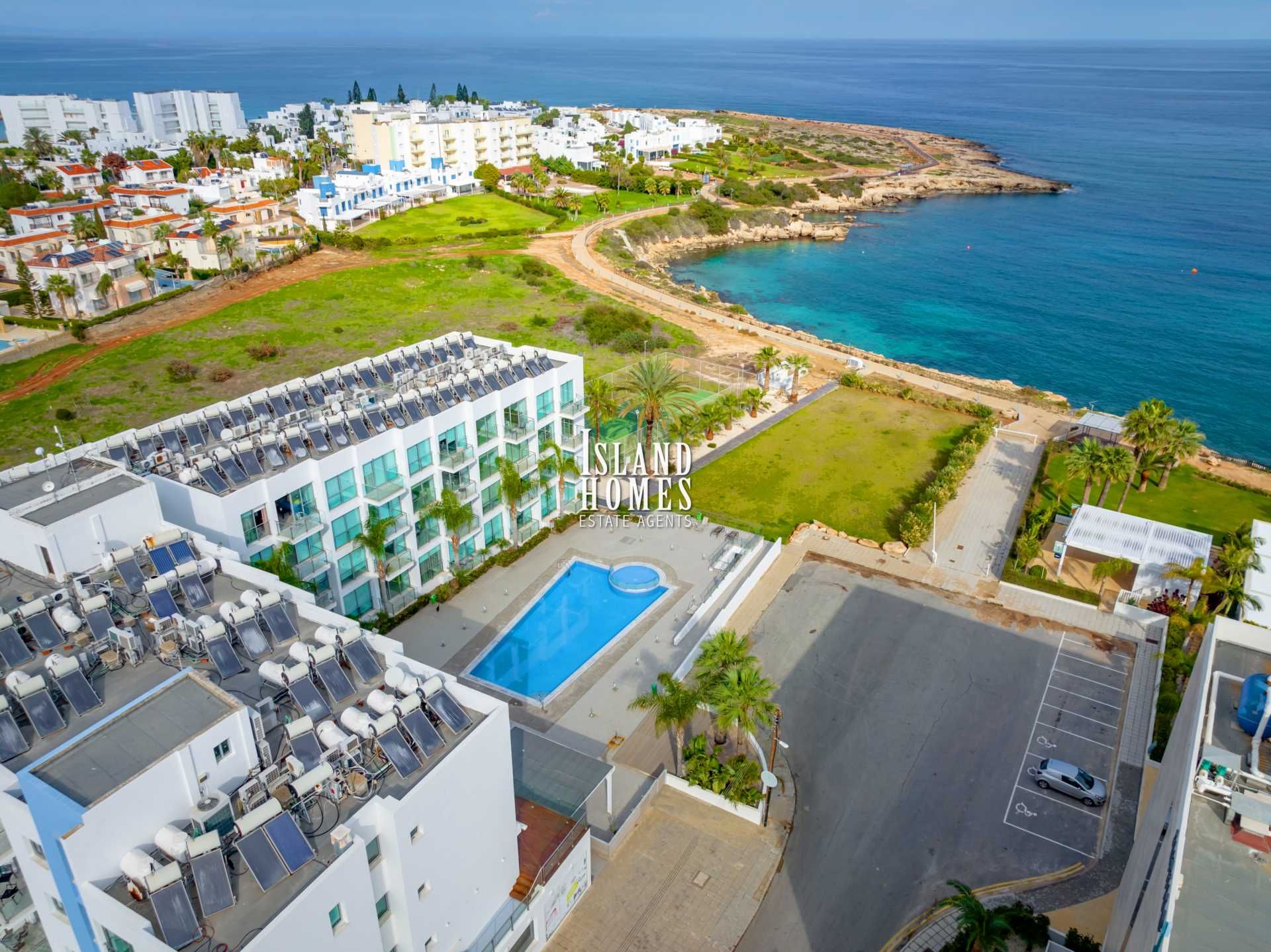 Condominium in Protaras, Ammochostos 12102232