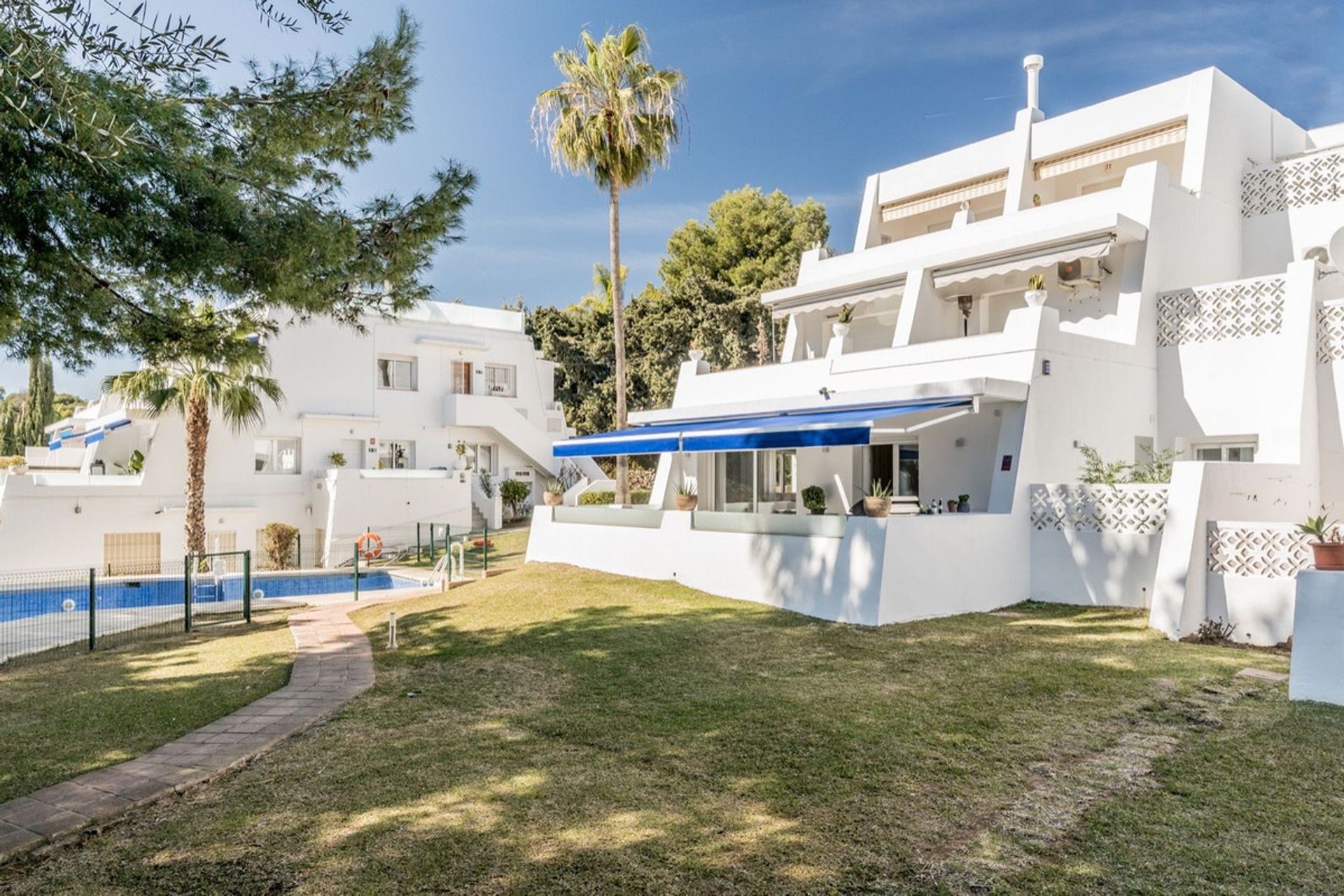 Condominium dans Marbella, Andalucía 12103861