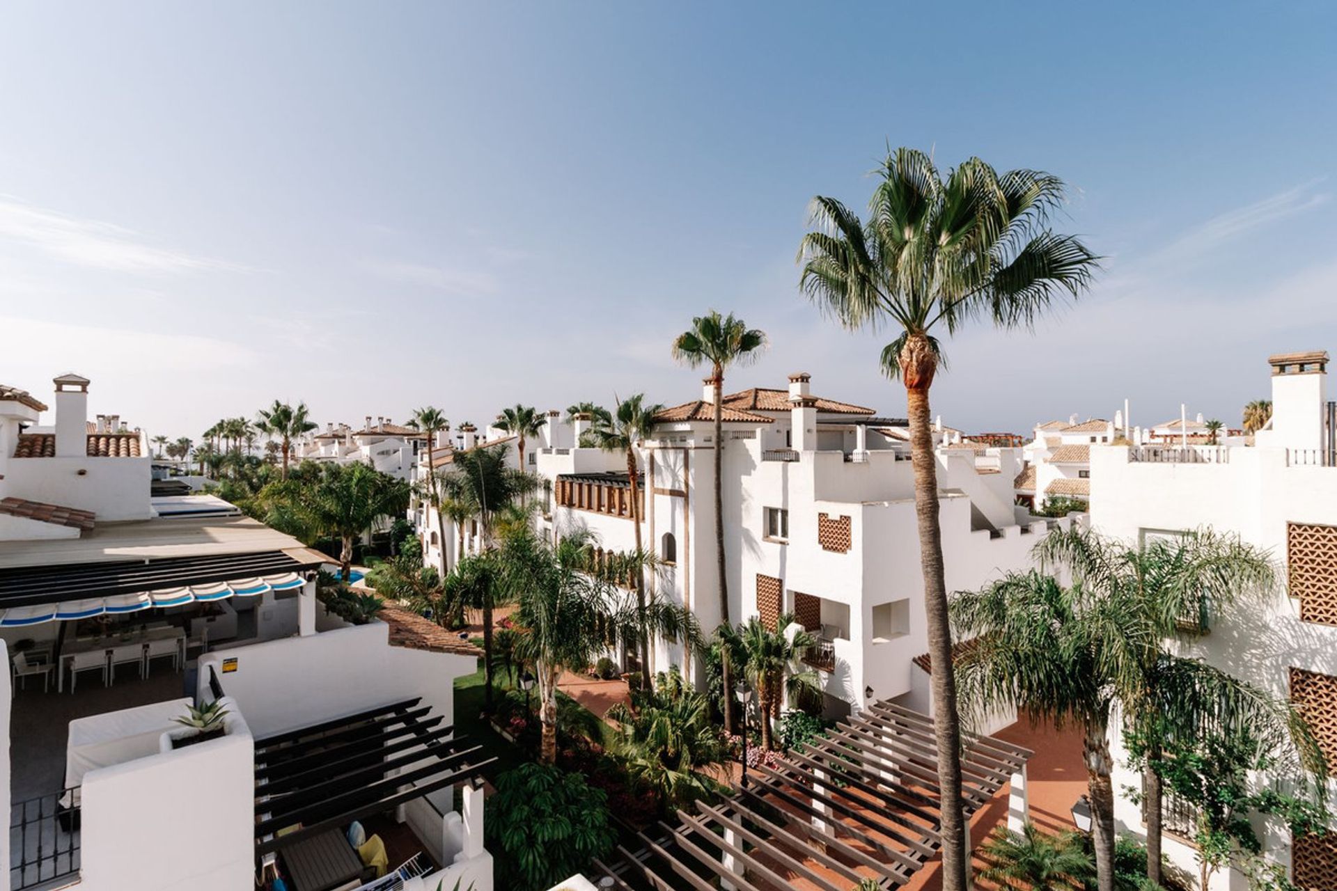 Condominium in San Pedro de Alcántara, Andalusië 12103967