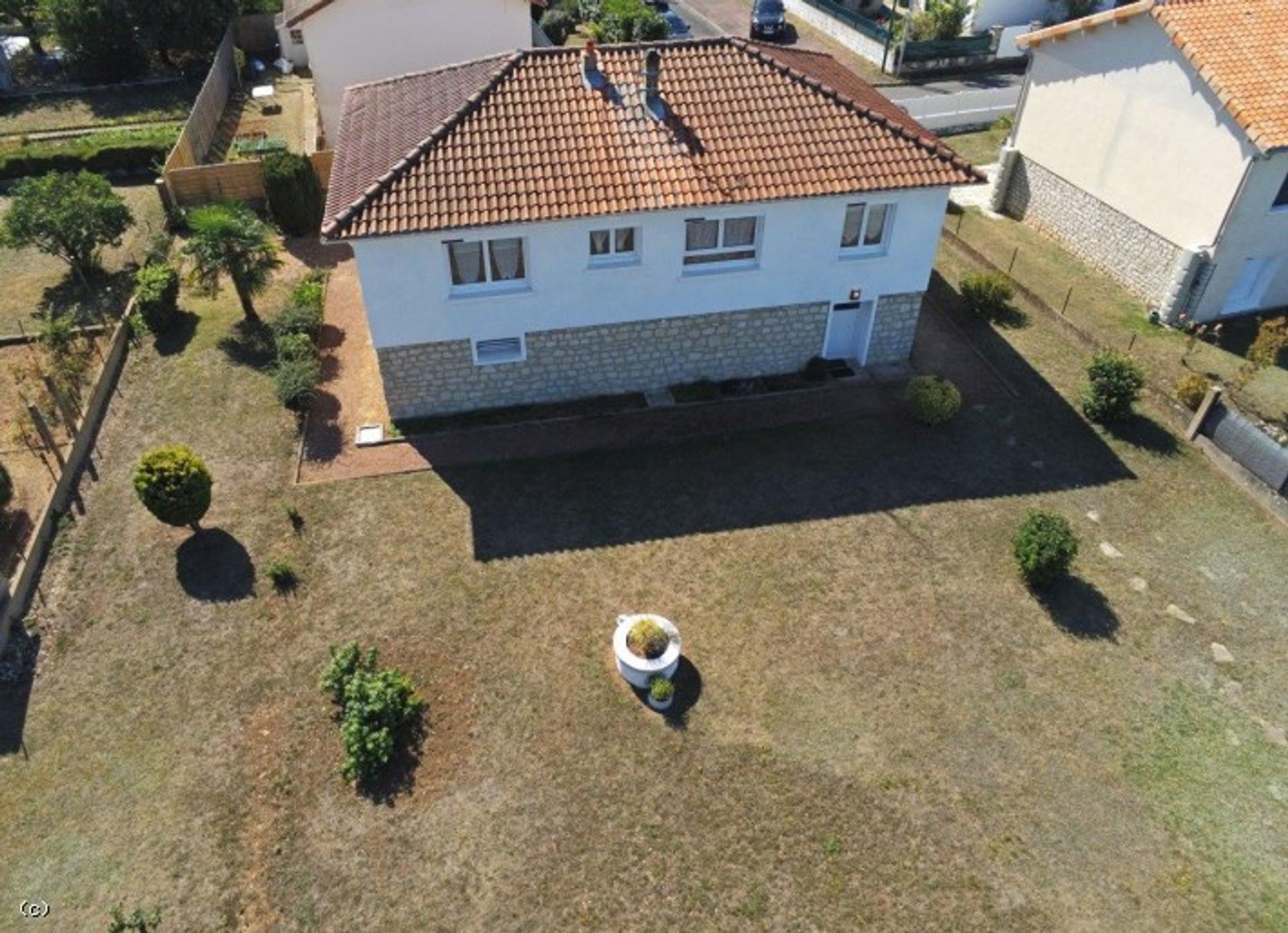 House in Ruffec, Nouvelle-Aquitaine 12106442