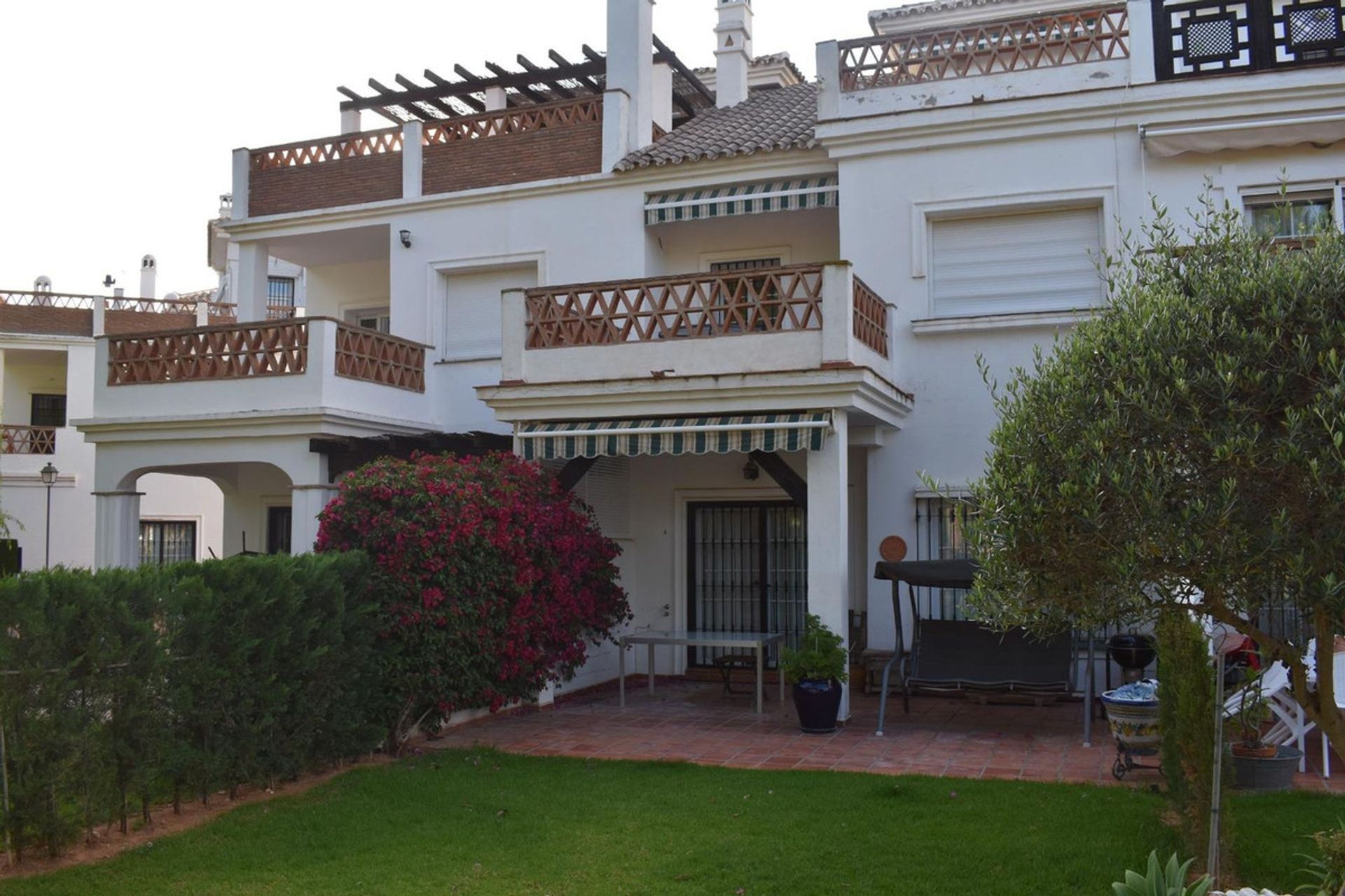 Casa nel Alhaurín de la Torre, Andalusia 12107365