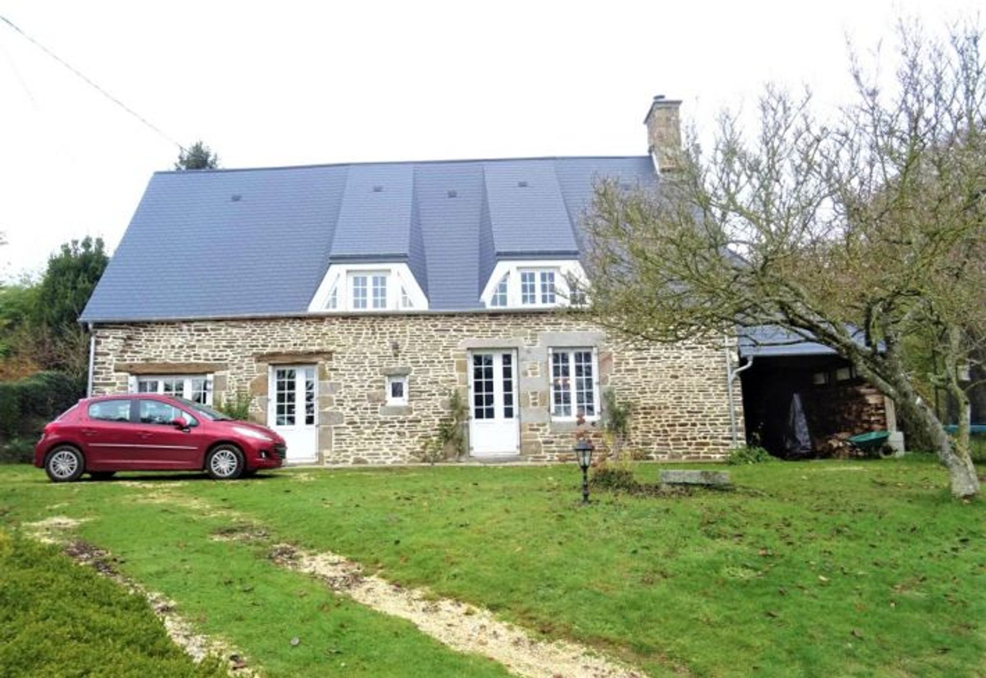 Haus im Vengeons, Normandie 12107502