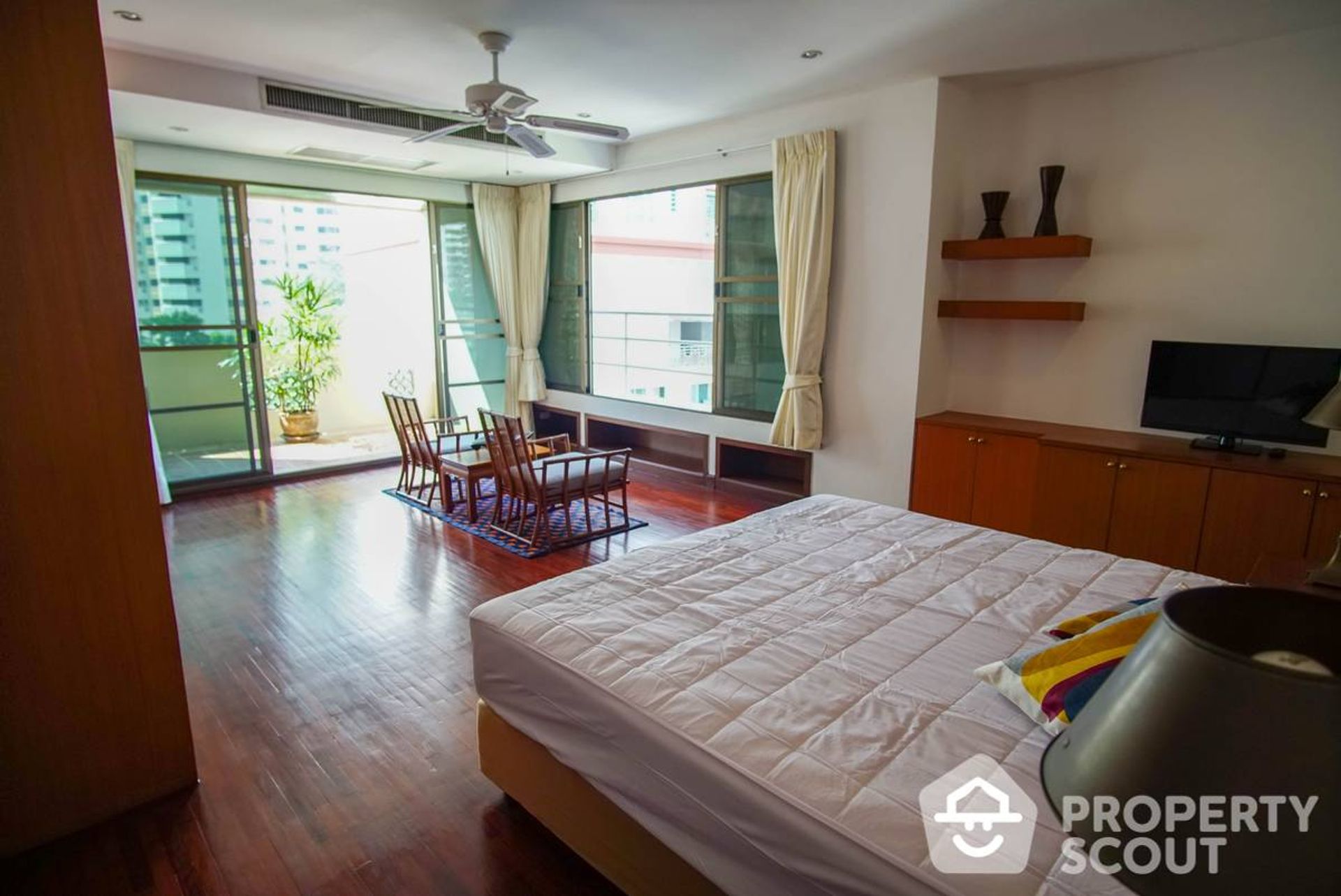 Condominium in , Krung Thep Maha Nakhon 12108417