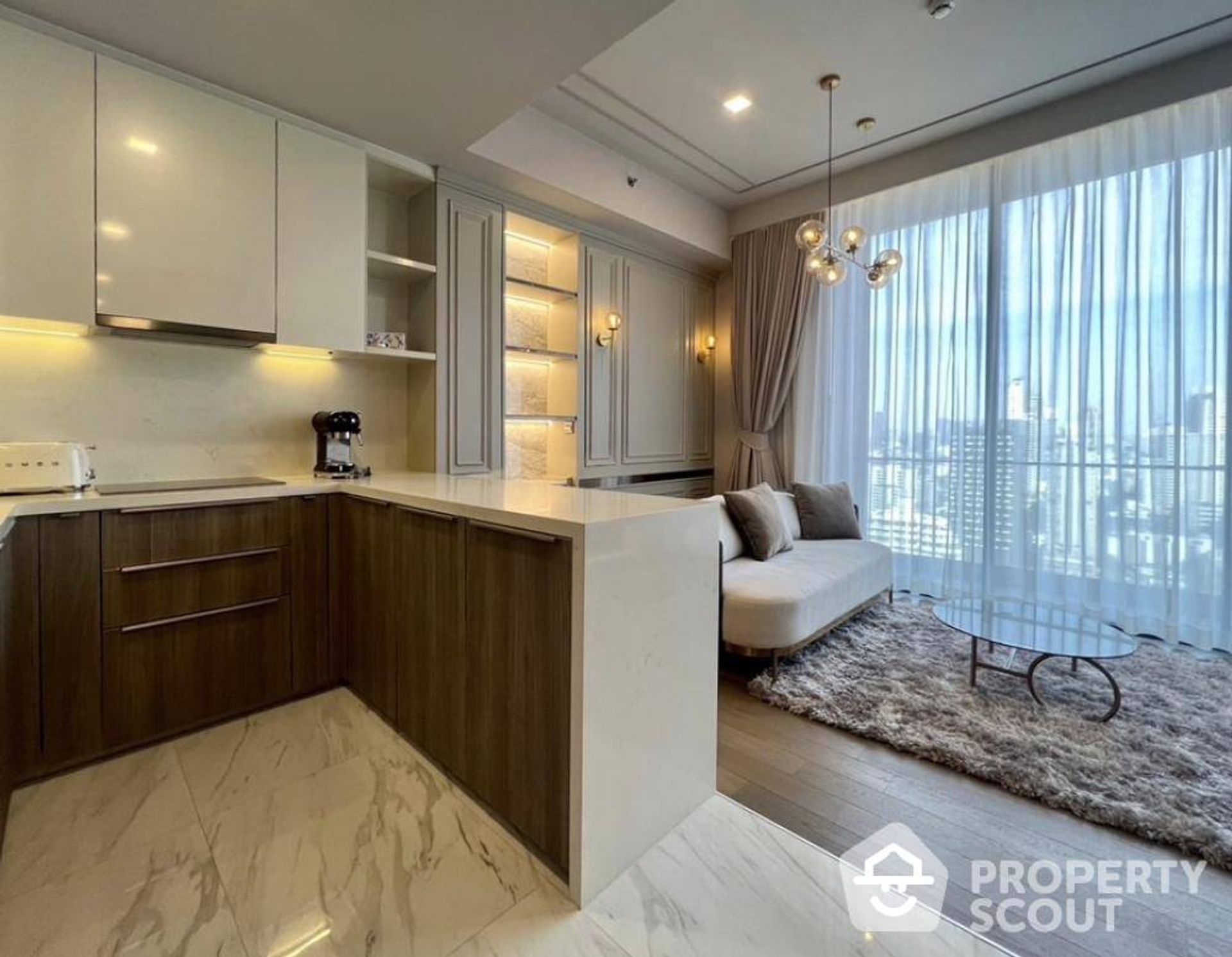 Condominium in Khlong Toei, Krung Thep Maha Nakhon 12110359