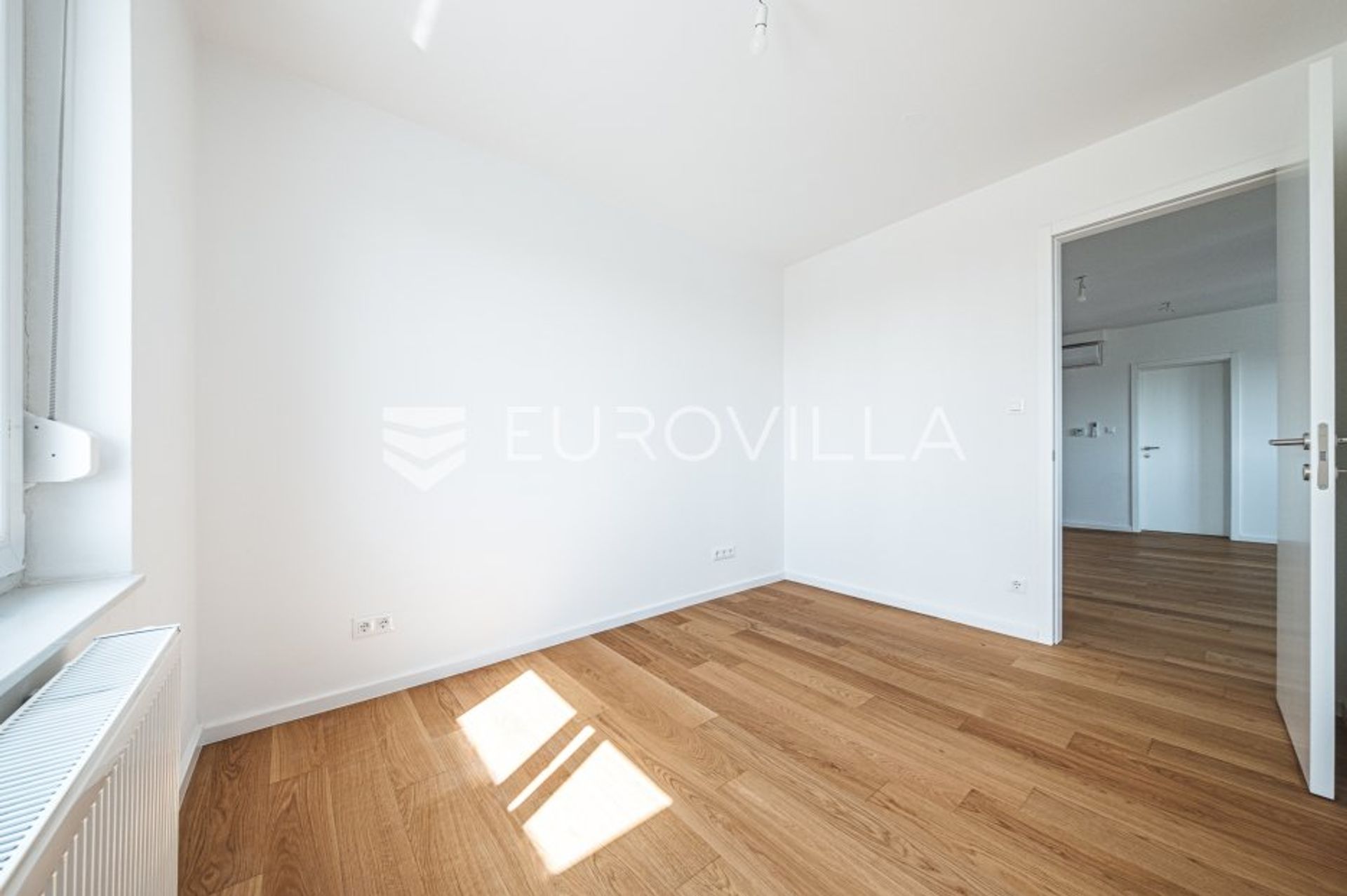 Condominio en Vrapce, Zagreb, Graduado 12111035