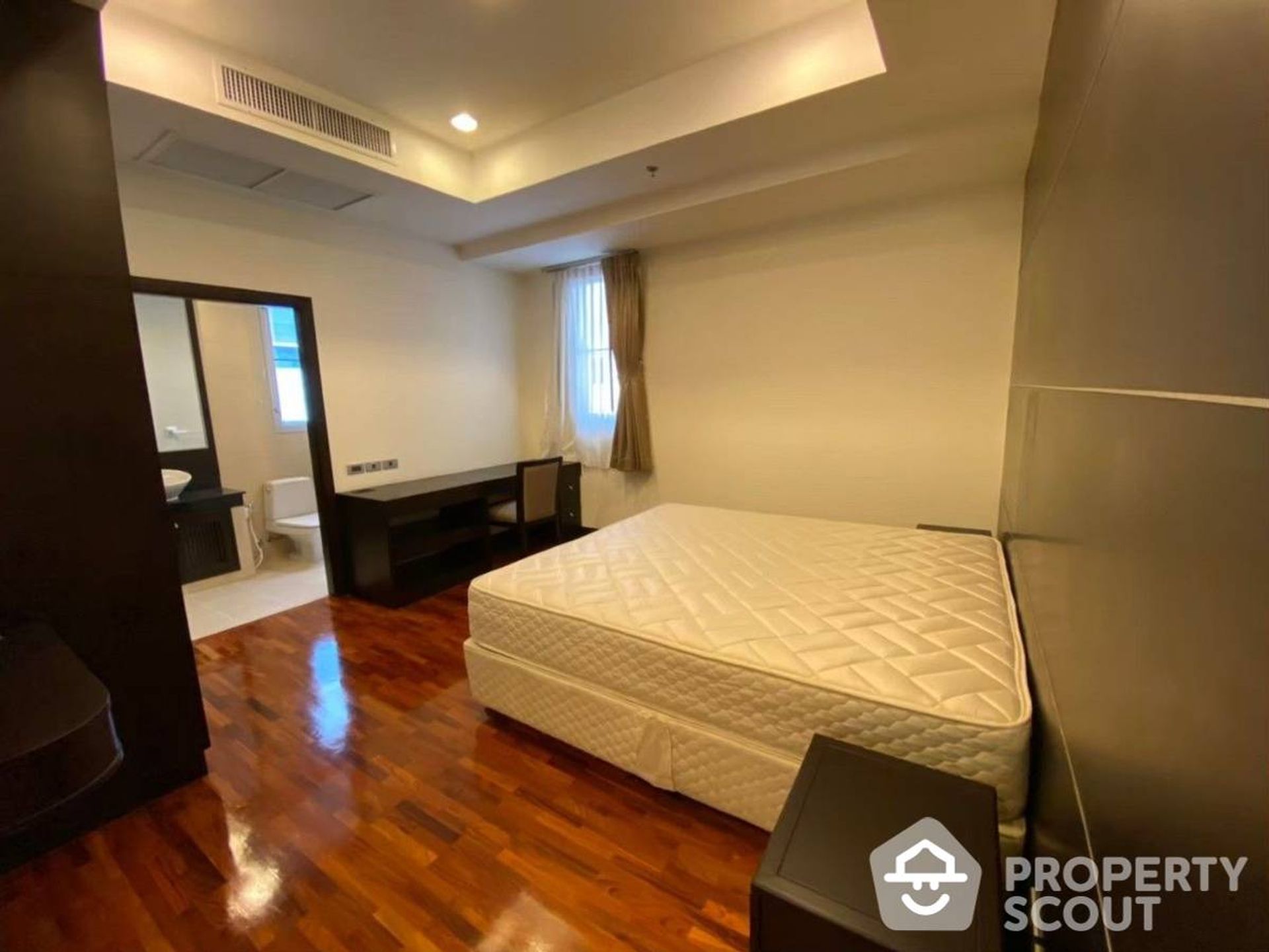 Condominium in , Krung Thep Maha Nakhon 12112618