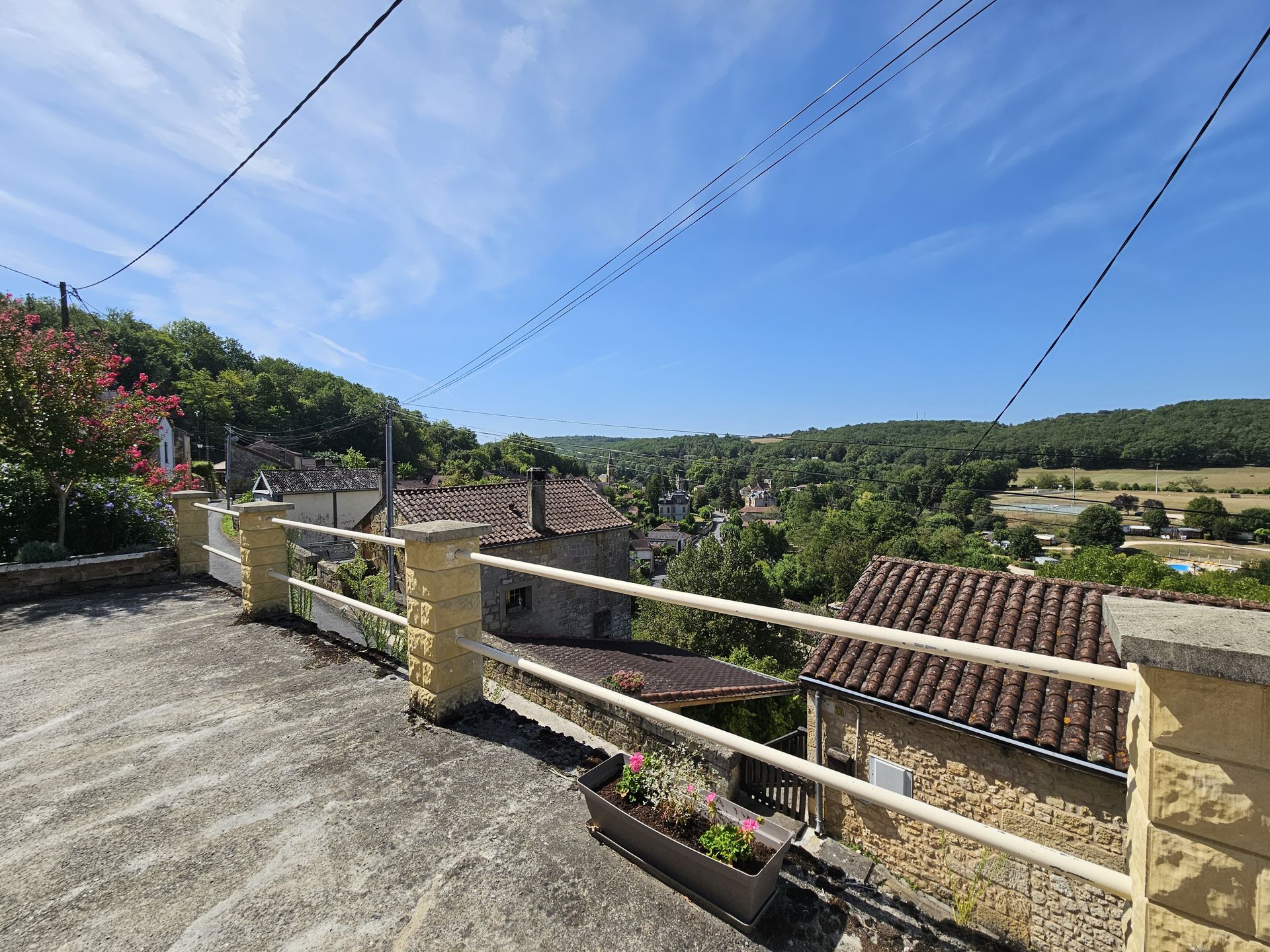 Haus im Couze-et-Saint-Front, Nouvelle-Aquitaine 12113496