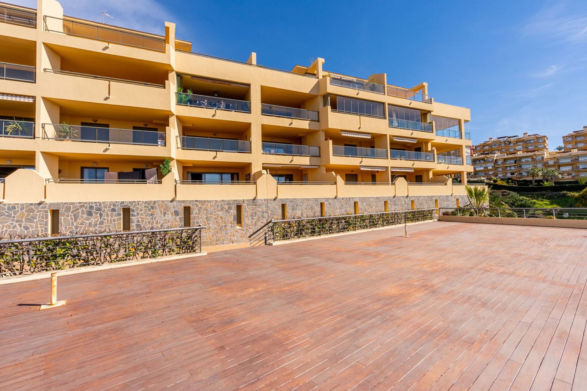 Condominium dans Sitio de Calahonda, Andalusia 12114916