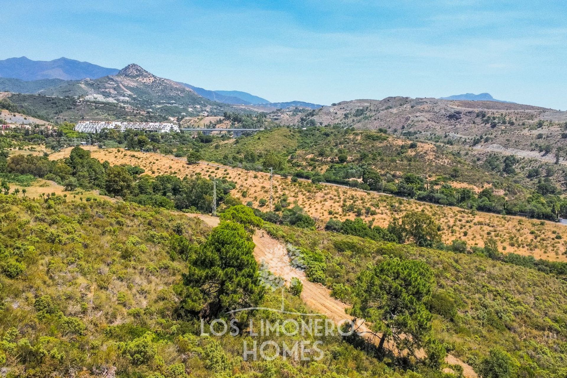 Земельные участки в Benahavís, Andalusia 12115110