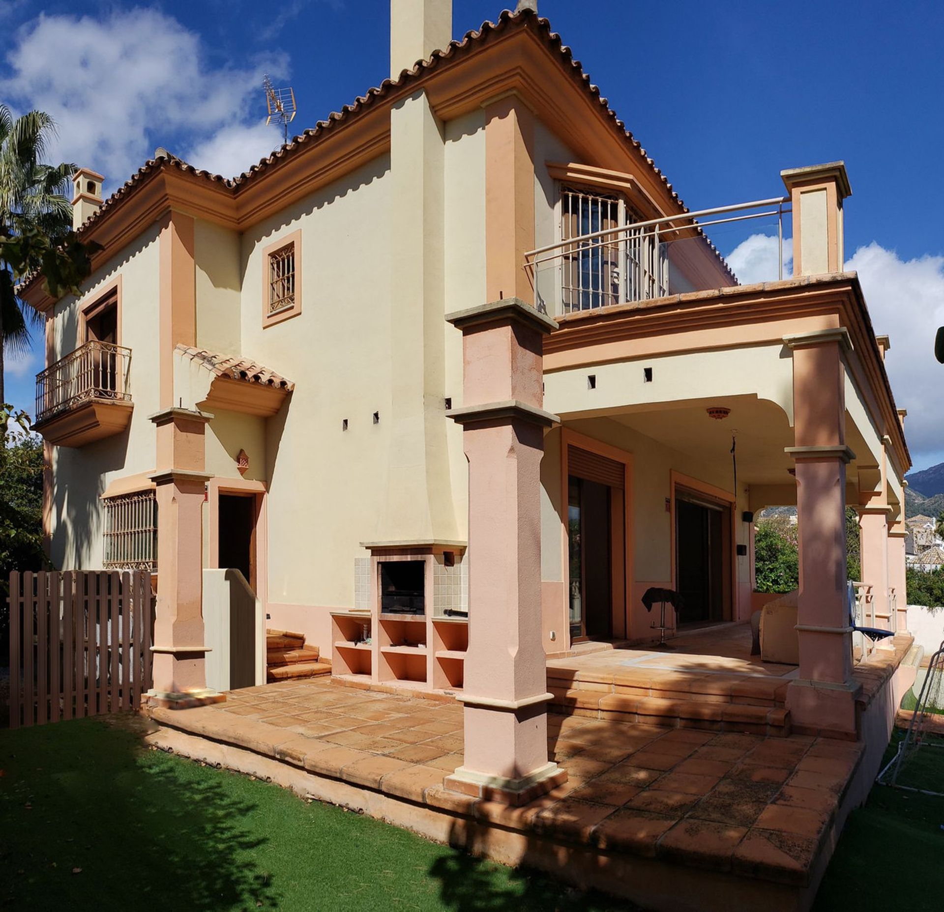 Rumah di Marbella, Andalusia 12115322