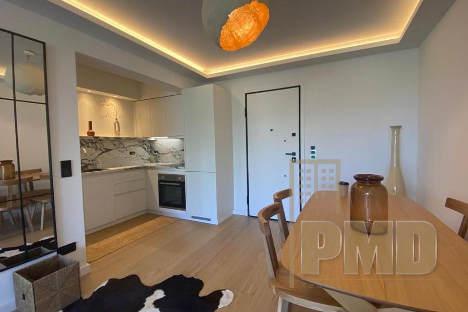 Condominio en Vouliagmeni,  12118656