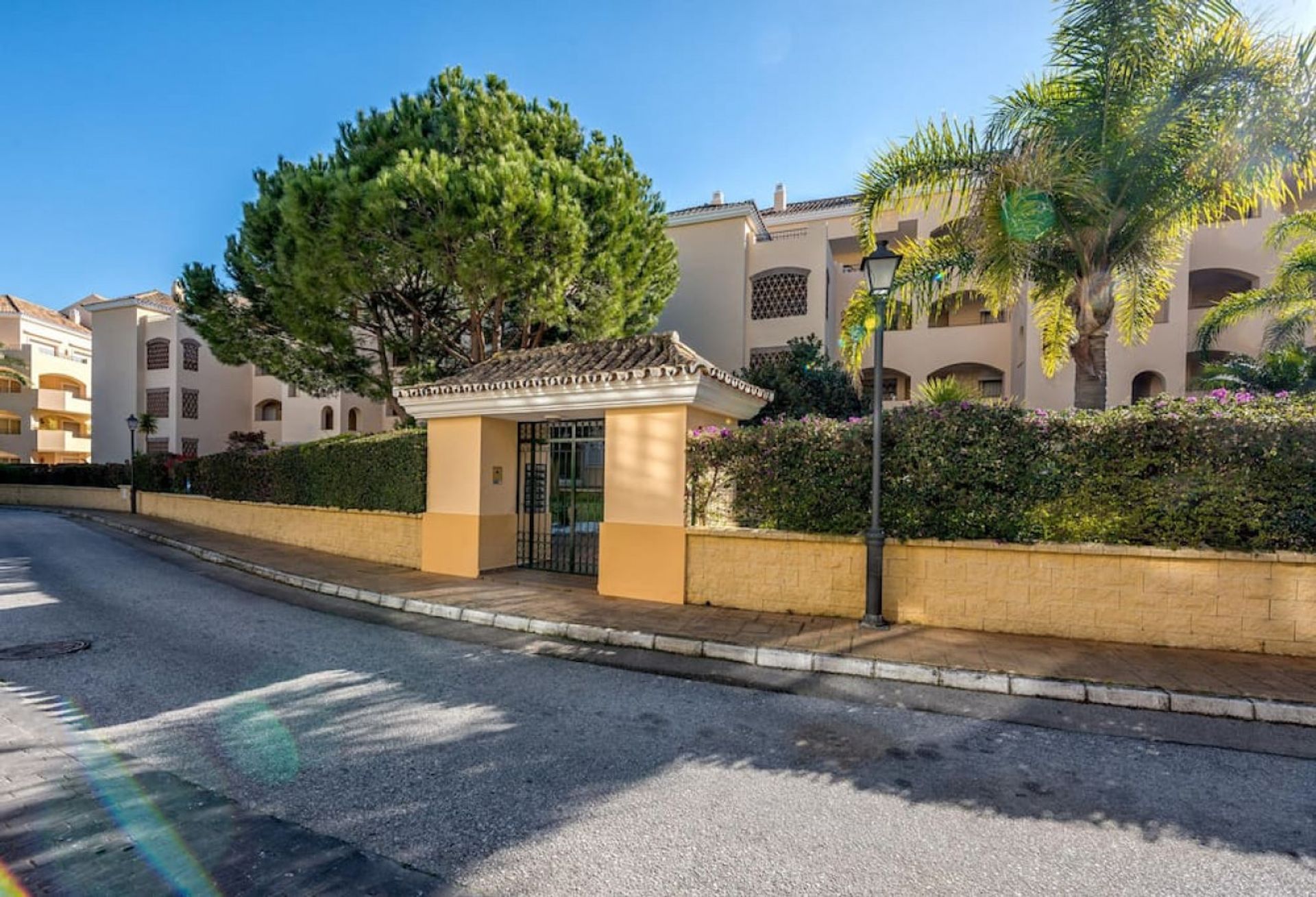 Condominium dans Marbella, Andalusia 12118719