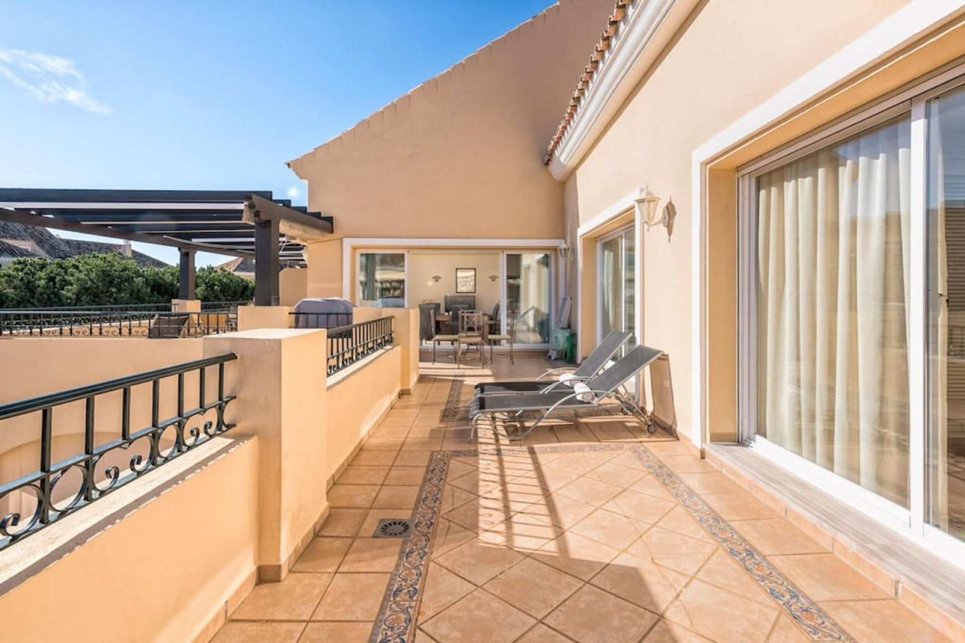 Condominium dans Marbella, Andalusia 12118719