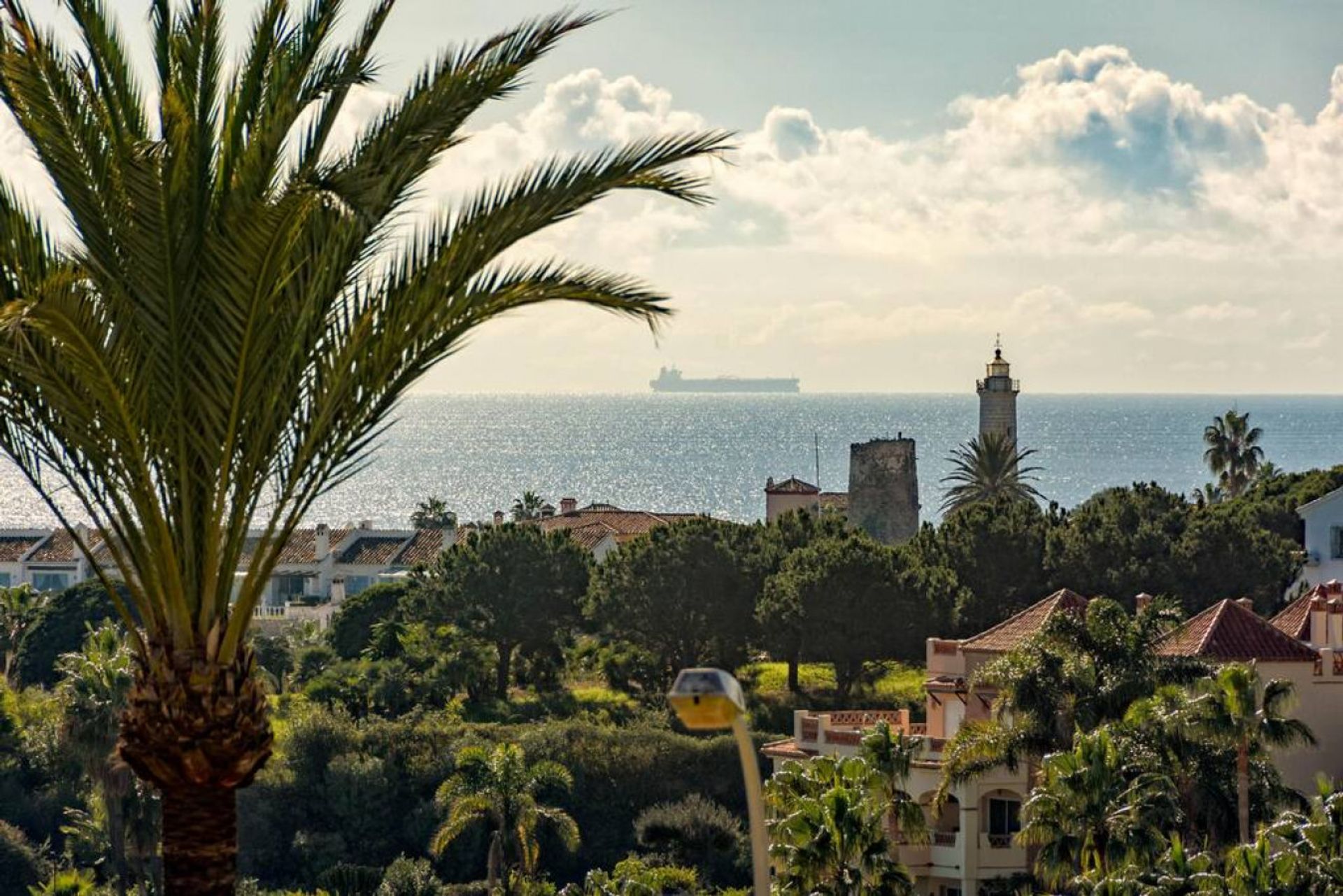 Condominium in Las Lagunas, Andalusia 12118735