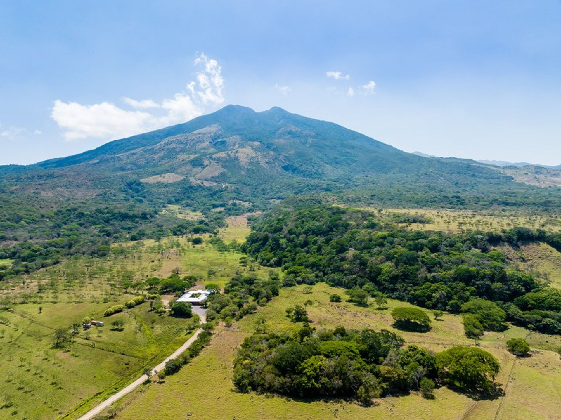 Einzelhandel im Liberia, Guanacaste 12119080