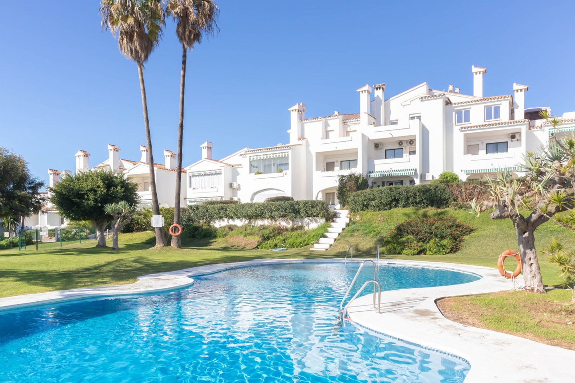 Condominio en Torrenueva Costa, Andalusia 12119390