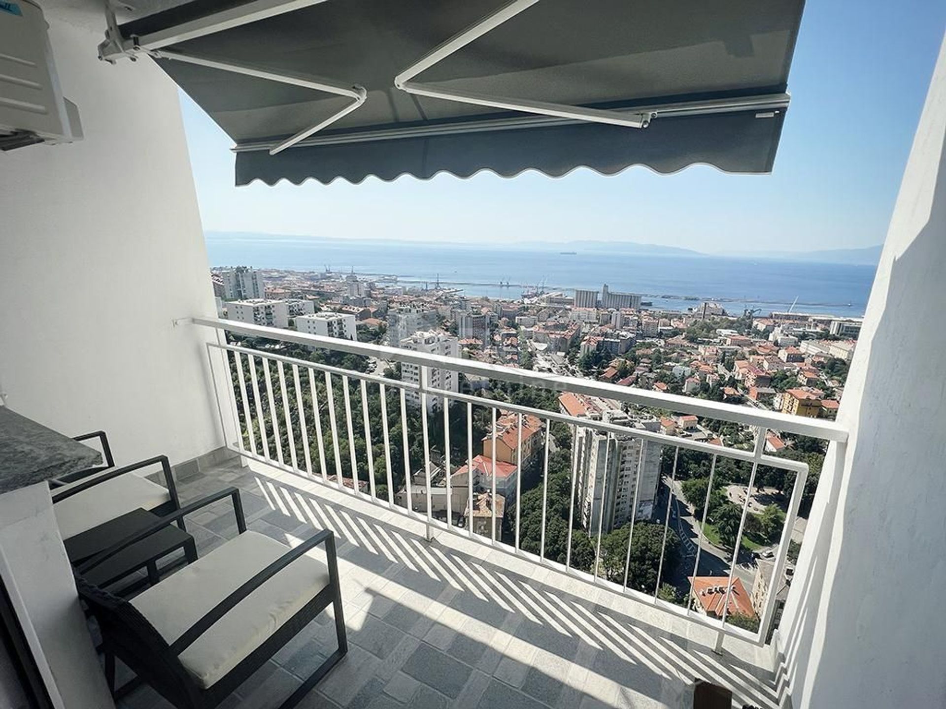 Condominium dans Rijeka, Primorsko-goranska županija 12120547