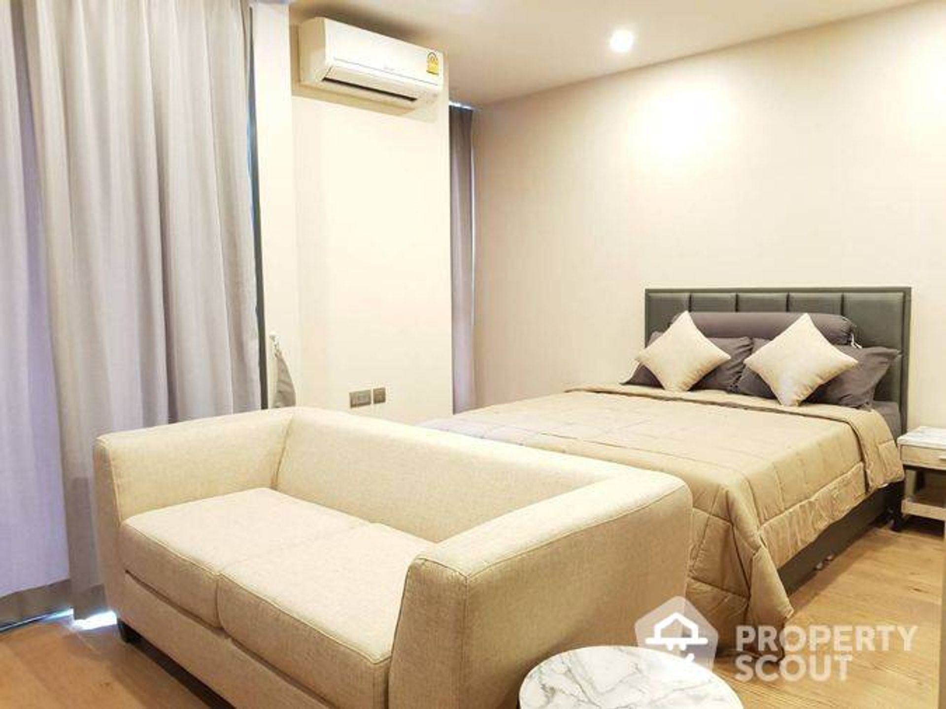 Condominium in Ratchathewi, Krung Thep Maha Nakhon 12120981